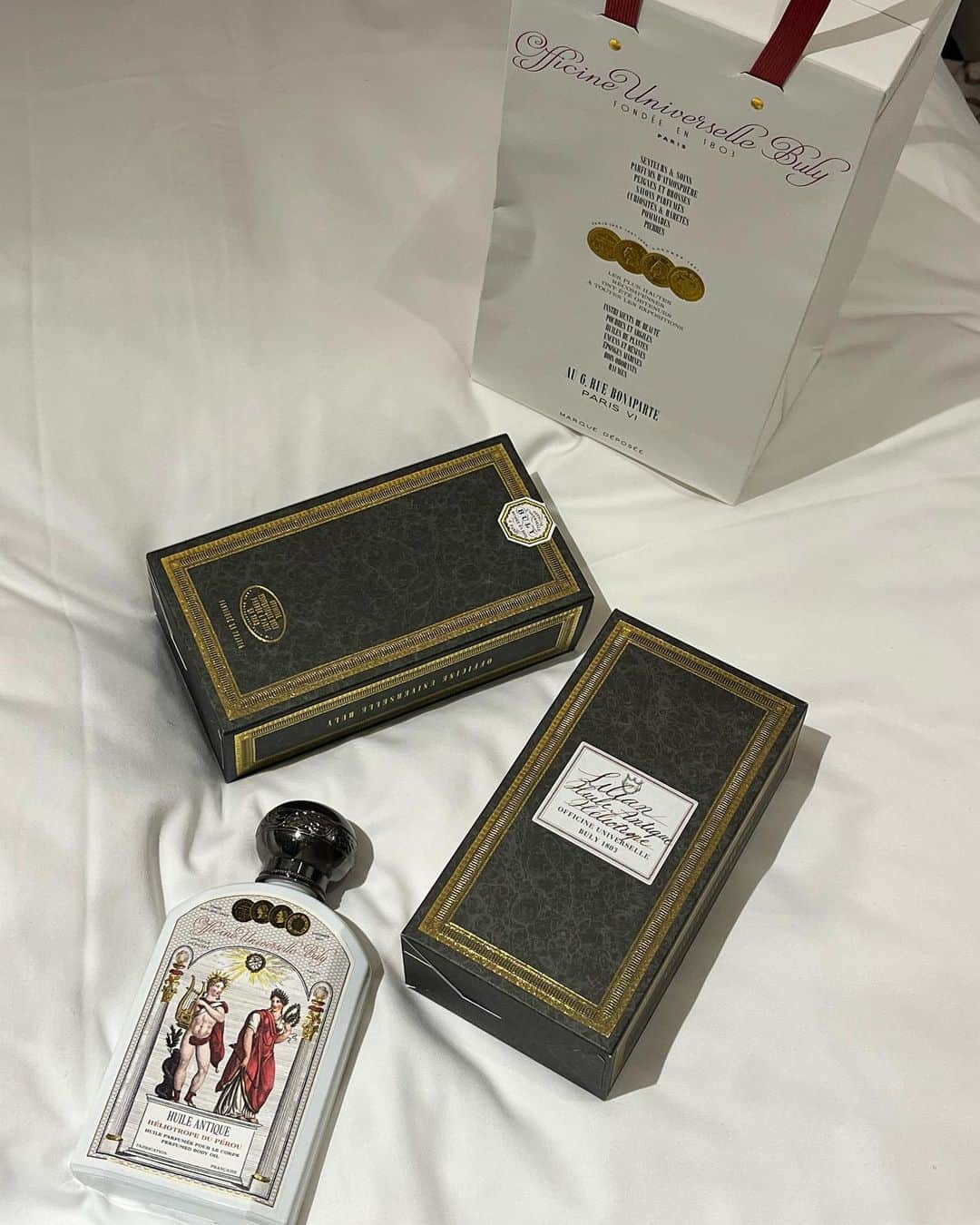Lilian莉安のインスタグラム：「近期的愛🩶」