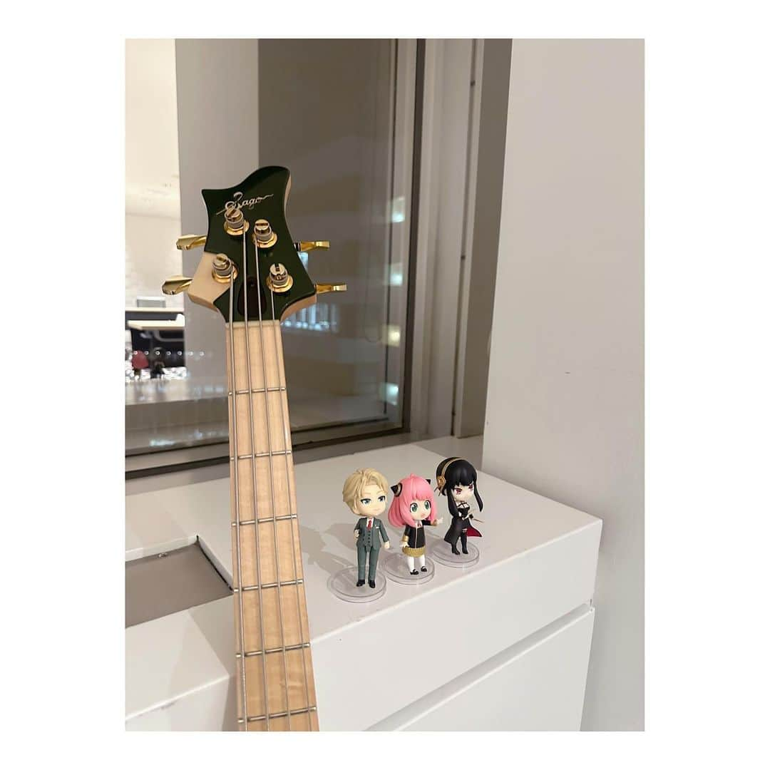 MINAさんのインスタグラム写真 - (MINAInstagram)「kawaii...🥺🤍」10月24日 21時15分 - mina_gf_band