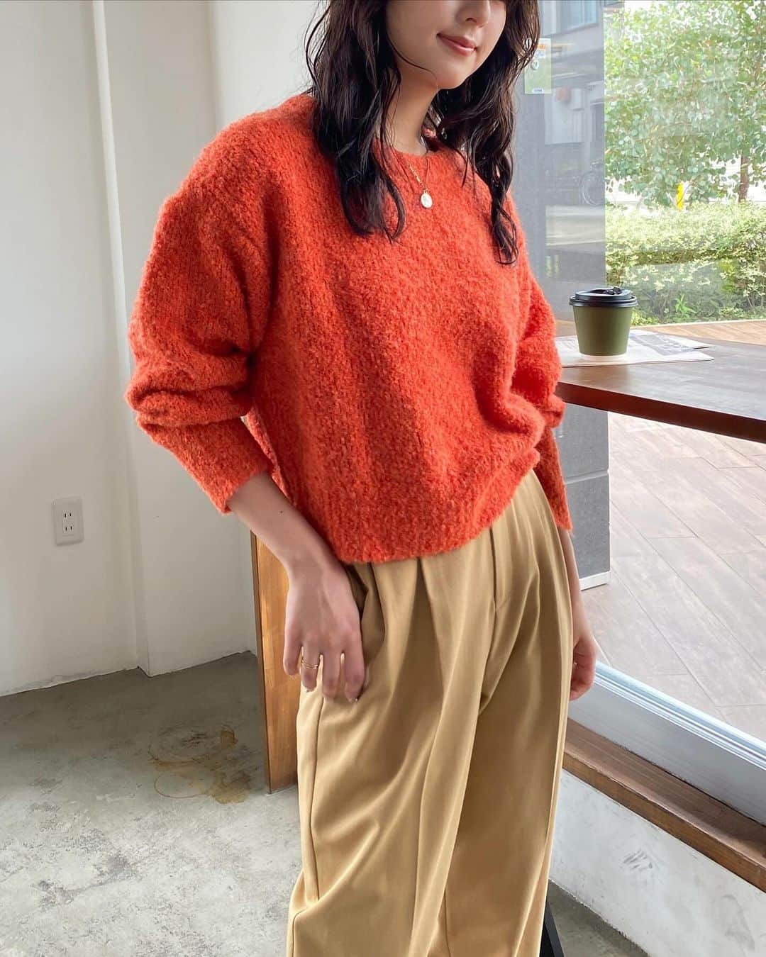 のインスタグラム：「≪10/24 newitem≫ 本日発売の新作ニットアイテム♡ . ITEM.01 #ブークレニットプルオーバー 【3color】(ACXP3894)  ITEM.02 #ハイネックふわっとタッチニット 【4color】(AYXP2902)  ITEM.03 #ケーブル編みタートルネックニットベスト 【3color】(ACJR3518)  ITEM.04 #配色ステッチニット 【3color】(AAJR4006)  #titivate #ティティベイト #ニット #タートルネック #ニットコーデ #ニットベスト #冬コーデ #カジュアルコーデ #ファッション #大人カジュアル #トレンドコーデ #大人カジュアルコーデ #シンプルコーデ #きれいめカジュアルコーデ #大人可愛いコーデ #きれいめコーデ」
