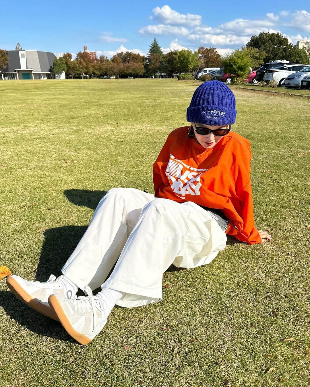 青木美緒のインスタグラム：「今日は一日撮影だったから、気合い入れる為にお昼韓国料理食べに行ったら食べ過ぎてずっと眠気と戦ってた🥱💤 🥢 . 夜は義実家でお寿司🍣楽しみ🫶」