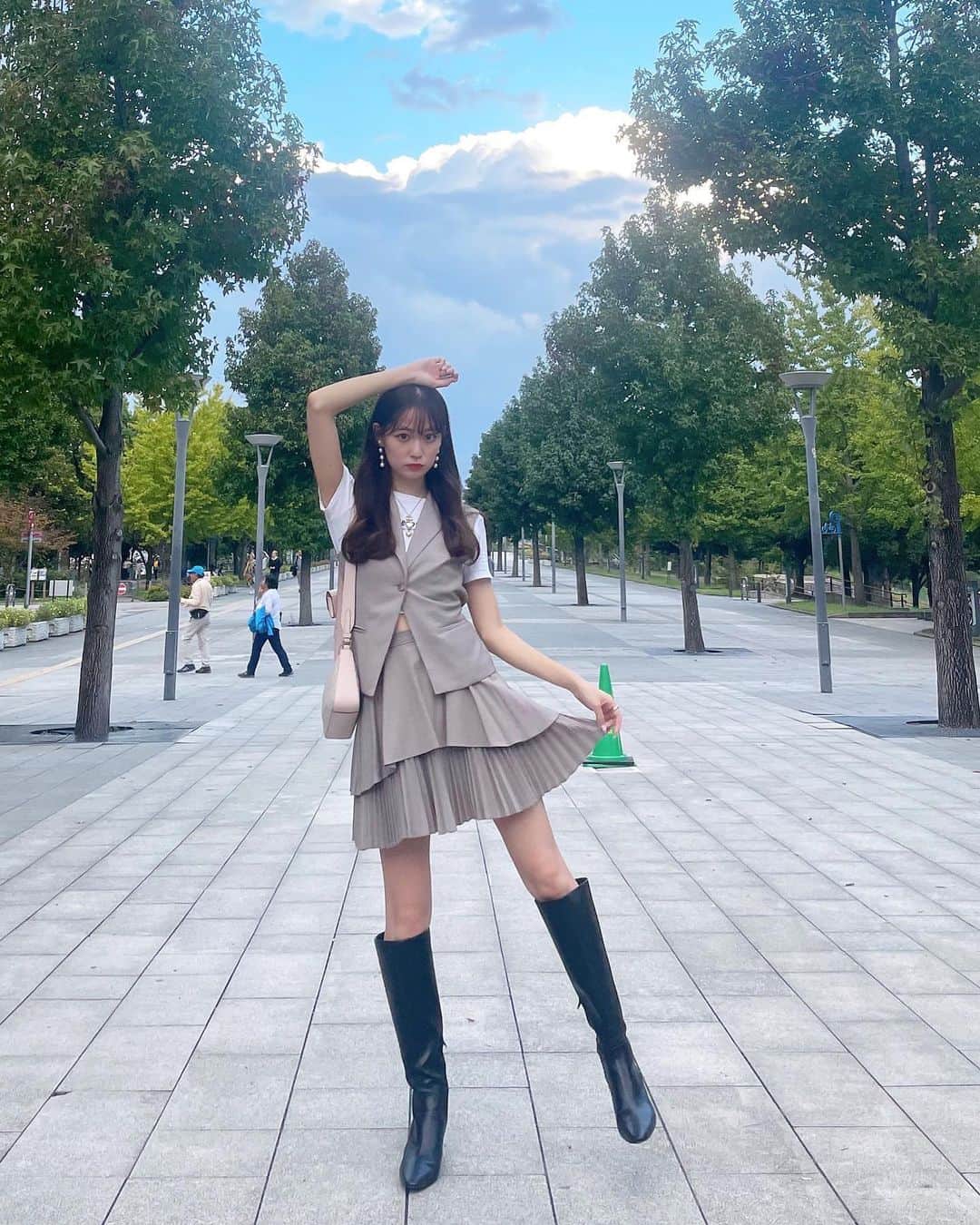 のインスタグラム：「🤍  @snidel_official のセットアップ🧸  デザインがかわいい🥹  ・」
