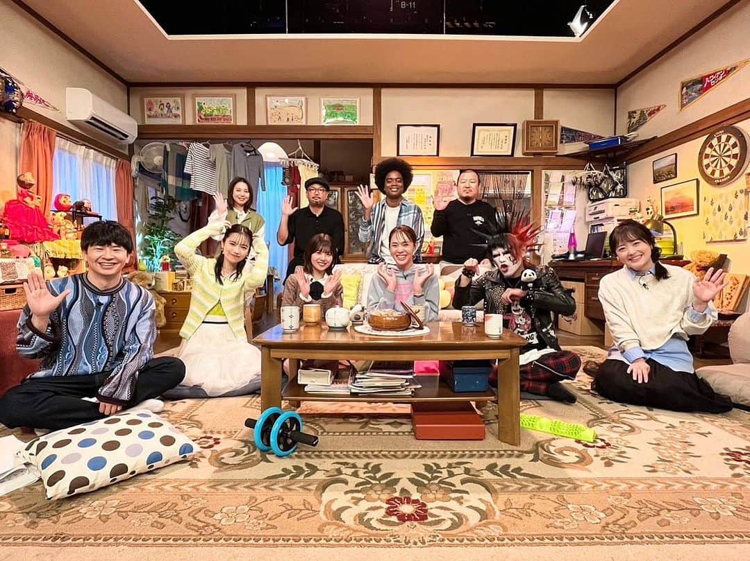 迫田さおりのインスタグラム：「・ 本日10月24日火曜日 日本テレビ 【午前0時の森~こっち側の集い~】 23:59〜 出演させていただきます。 ・ こっち側の集い。っということで、本当に心地の良い空間で、「分かるー‼︎」っていうお話が多くて共感しっぱなしでした☺️ ・ お楽しみにー♪ ・ ・ #午前0時の森  #こっち側」