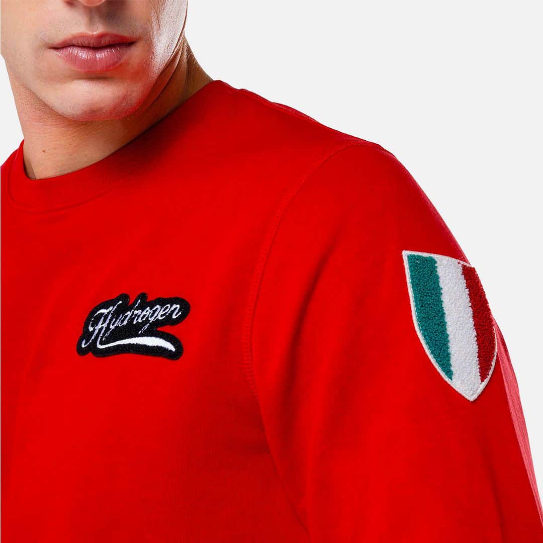 ハイドロゲンのインスタグラム：「🇮🇹Celebrate Italian Heritage with Hydrogen's Best Seller: The Iconic Pride Sweatshirt  discover all colour about the new collection #unisex like usual  www.hydrogen.it」