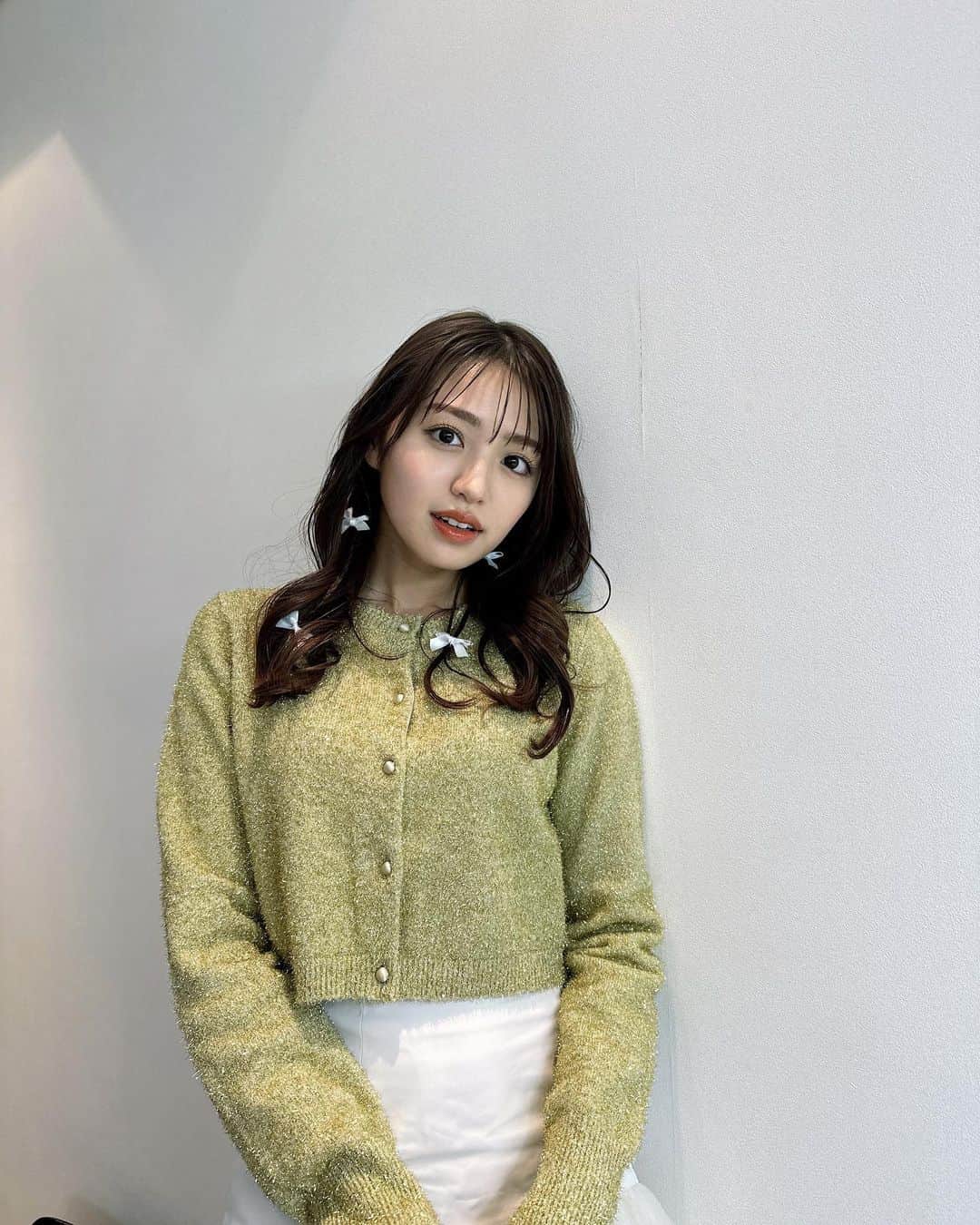 香音のインスタグラム：「ラヴィット！ありがとうございました🤍 今日は朝から楽しくHappyな時間でした☺︎  初のビリビリ椅子でリアルすぎる反応を朝からお届けしてしまいました！笑🙂  #ラヴィット」