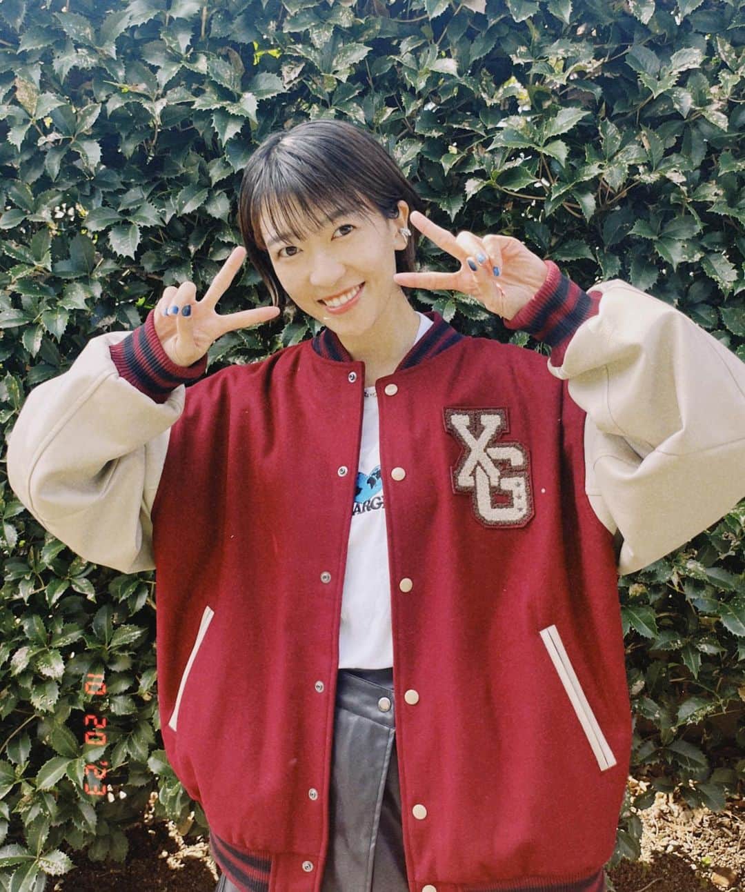 眞嶋優さんのインスタグラム写真 - (眞嶋優Instagram)「歯磨きしてると、 ロボット掃除機がやってきて、 片足あげたり、足広げたり、 よくおかしなことになります。 ロボットに追いやられておかしな体勢をしている自分よ、頑張れ！  そんな事はさておき、 ACLグループステージ 浦和レッズvs浦項スティーラーズ 埼スタに行ってきます⚽️🔥  MATCHDAY🔥 ACL group stage  URAWA RED DIAMONDS vs  POHANG STEELERS #xgirl #xlarge #fashion」10月24日 17時14分 - yu_mashima