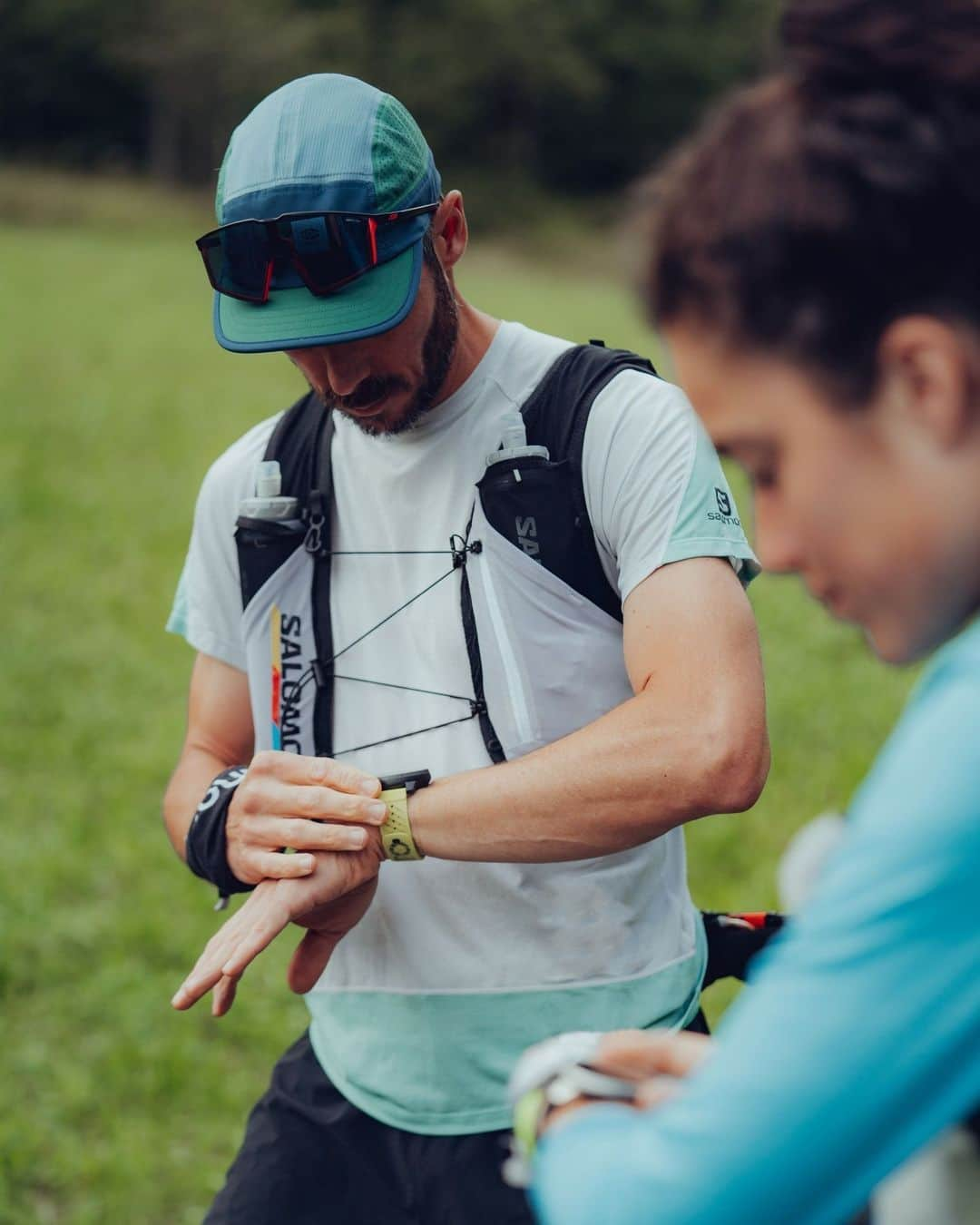 Suuntoさんのインスタグラム写真 - (SuuntoInstagram)「Would you like a pop of colour with your Suunto Race? We have now launched a new selection of accessory straps to give you that extra boost during your practice! Which one is your favorite?⁣ ⁣ 🔺 Accessory straps are available on customizer, on suunto.com ⁣ ⁣ #SuuntoRace #Suunto #AdventureStartsHere」10月24日 18時30分 - suunto