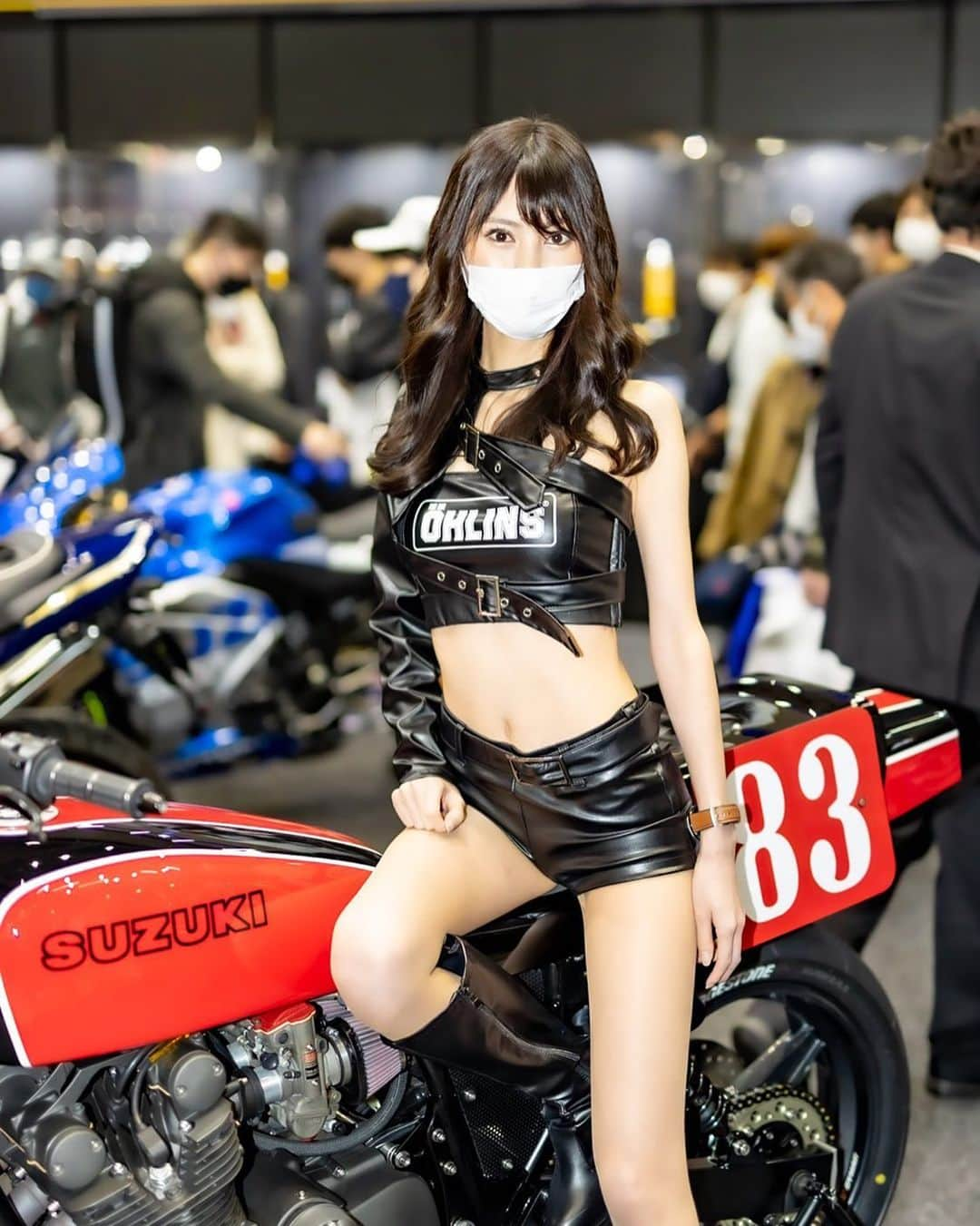 香月わかなのインスタグラム：「【告知📢】 明日からの #japanmobilityshow  #ohlins 様に出演させていただきます！ わたしがいるのは 10/25 10/26 11/4 11/5の4日間です。 よろしくお願いします！ 復活のオーリンづ❤️‍🔥 #jms2023」