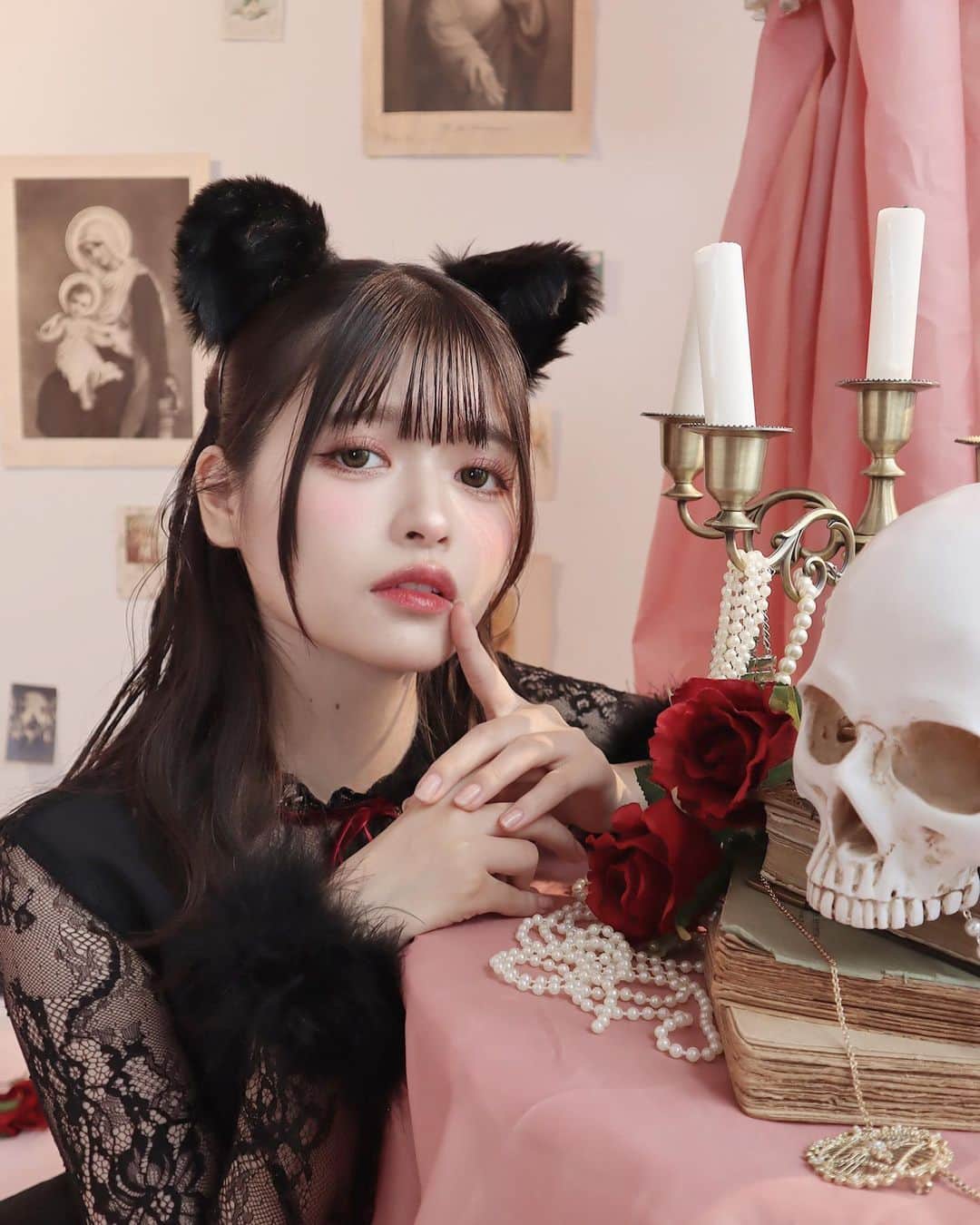 LARMEさんのインスタグラム写真 - (LARMEInstagram)「🐈‍⬛ 𝙋 𝙍 𝙀 𝙎 𝙀 𝙉 𝙏   𝐋𝐀𝐑𝐌𝐄 𝟎𝟓𝟖オフショット🩶 《景井ひなちゃん》の  サイン入りチェキを  2名様にプレゼント📷⭐︎꙳   ┈┈┈┈┈┈┈┈┈┈┈┈┈    𓊆  応募方法 𓊇  ① @larmemagazine をフォロー  ② 本投稿にいいね    🤍抽選対象は𓊆 公開アカウントのみ 𓊇となります。    コメントをすると当選確率が  アップするかも...？💌 💭   𓊆  期間 𓊇  10/24(火)〜10/31(火)23:59まで   ┈┈┈┈┈┈┈┈┈┈┈┈┈   【✉️当選者へのご連絡】  @larmemagazine より  ダイレクトメッセージにて  ご連絡をいたします。  当選連絡をしてから７日以内に  連絡が取れない場合は、 無効となる場合がございますので  予めご了承ください。   ※当選に関するお問い合わせはご遠慮ください。   ┈┈┈┈┈┈┈┈┈┈┈┈┈    みなさまのご参加お待ちしております♡    #LARME #larmemagazine #larmemodel #larme058 #ラルム #ファッション絵本 #LARMEモデル #プレゼントキャンペーン #プレキャン #プレゼントキャンペーン実施中 #サイン入りチェキ #チェキ #サイン #サイン入り #景井ひな」10月24日 19時20分 - larmemagazine