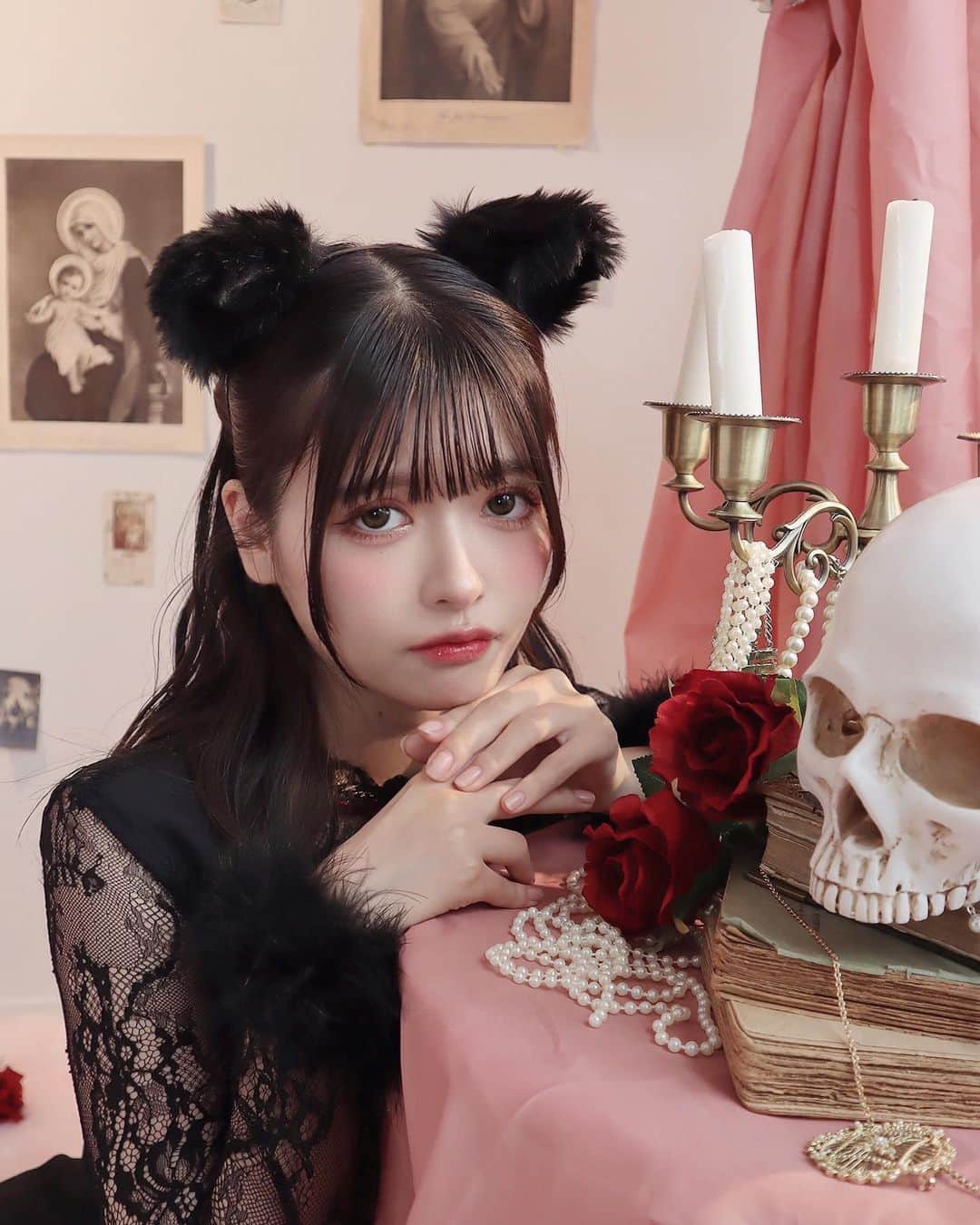 LARMEさんのインスタグラム写真 - (LARMEInstagram)「🐈‍⬛ 𝙋 𝙍 𝙀 𝙎 𝙀 𝙉 𝙏   𝐋𝐀𝐑𝐌𝐄 𝟎𝟓𝟖オフショット🩶 《景井ひなちゃん》の  サイン入りチェキを  2名様にプレゼント📷⭐︎꙳   ┈┈┈┈┈┈┈┈┈┈┈┈┈    𓊆  応募方法 𓊇  ① @larmemagazine をフォロー  ② 本投稿にいいね    🤍抽選対象は𓊆 公開アカウントのみ 𓊇となります。    コメントをすると当選確率が  アップするかも...？💌 💭   𓊆  期間 𓊇  10/24(火)〜10/31(火)23:59まで   ┈┈┈┈┈┈┈┈┈┈┈┈┈   【✉️当選者へのご連絡】  @larmemagazine より  ダイレクトメッセージにて  ご連絡をいたします。  当選連絡をしてから７日以内に  連絡が取れない場合は、 無効となる場合がございますので  予めご了承ください。   ※当選に関するお問い合わせはご遠慮ください。   ┈┈┈┈┈┈┈┈┈┈┈┈┈    みなさまのご参加お待ちしております♡    #LARME #larmemagazine #larmemodel #larme058 #ラルム #ファッション絵本 #LARMEモデル #プレゼントキャンペーン #プレキャン #プレゼントキャンペーン実施中 #サイン入りチェキ #チェキ #サイン #サイン入り #景井ひな」10月24日 19時20分 - larmemagazine