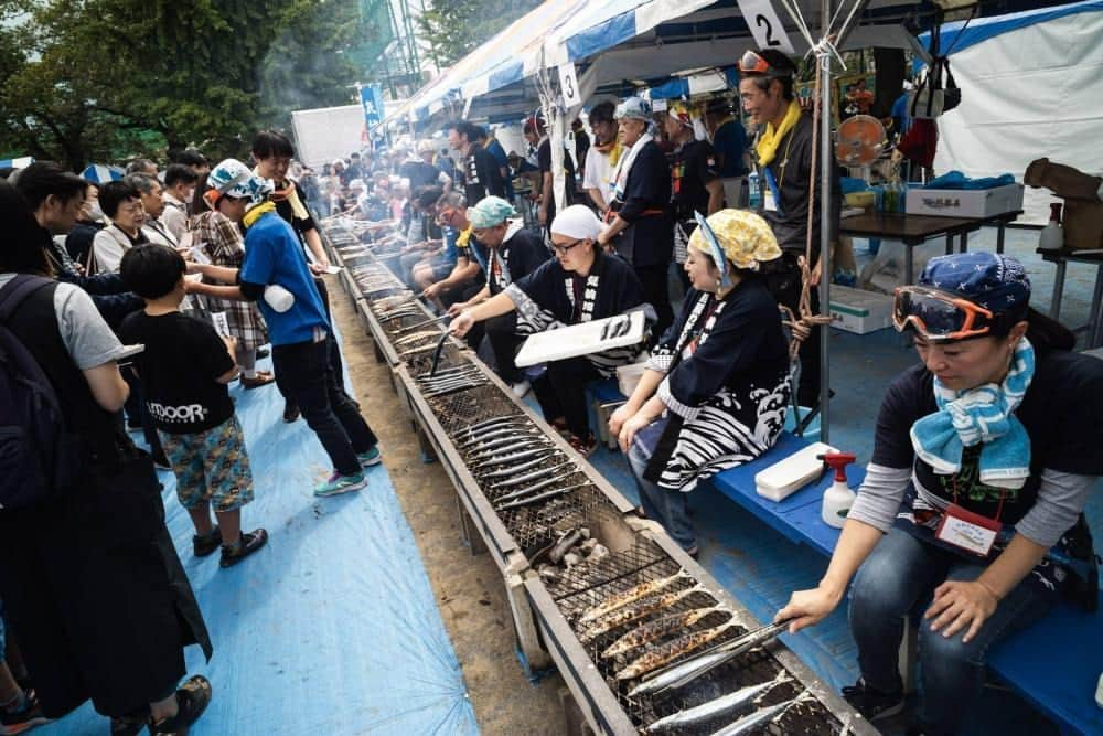 The Japan Timesさんのインスタグラム写真 - (The Japan TimesInstagram)「Japan’s annual haul of saury — sanma in Japanese — has plunged in recent years, pushing up prices and leading to concerns that the days of enjoying this fatty, tasty and cheap fish — a fall delicacy and source of myriad cultural and culinary references — may be coming to an end.  Before the pandemic, for example, the saury festival in Meguro typically offered around 5,000 free fish to over 30,000 visitors on a first-come, first-served basis. This year, only 2,000 could be sourced from the port of Kesennuma, a city in Miyagi Prefecture long known for its plentiful saury stocks.  A confluence of factors are behind the prized fish’s depleted catch, including overfishing in international waters and changing ocean conditions. However, experts remain somewhat unsure as to why the savory fish has suddenly become so rare in Japanese seas.  Click on link our bio to read more.  📸: Johan Brooks  #saury #fishing #climatechange #ocean #japan #festivals #environment #秋刀魚 #目黒さんま祭り #環境」10月24日 19時29分 - thejapantimes