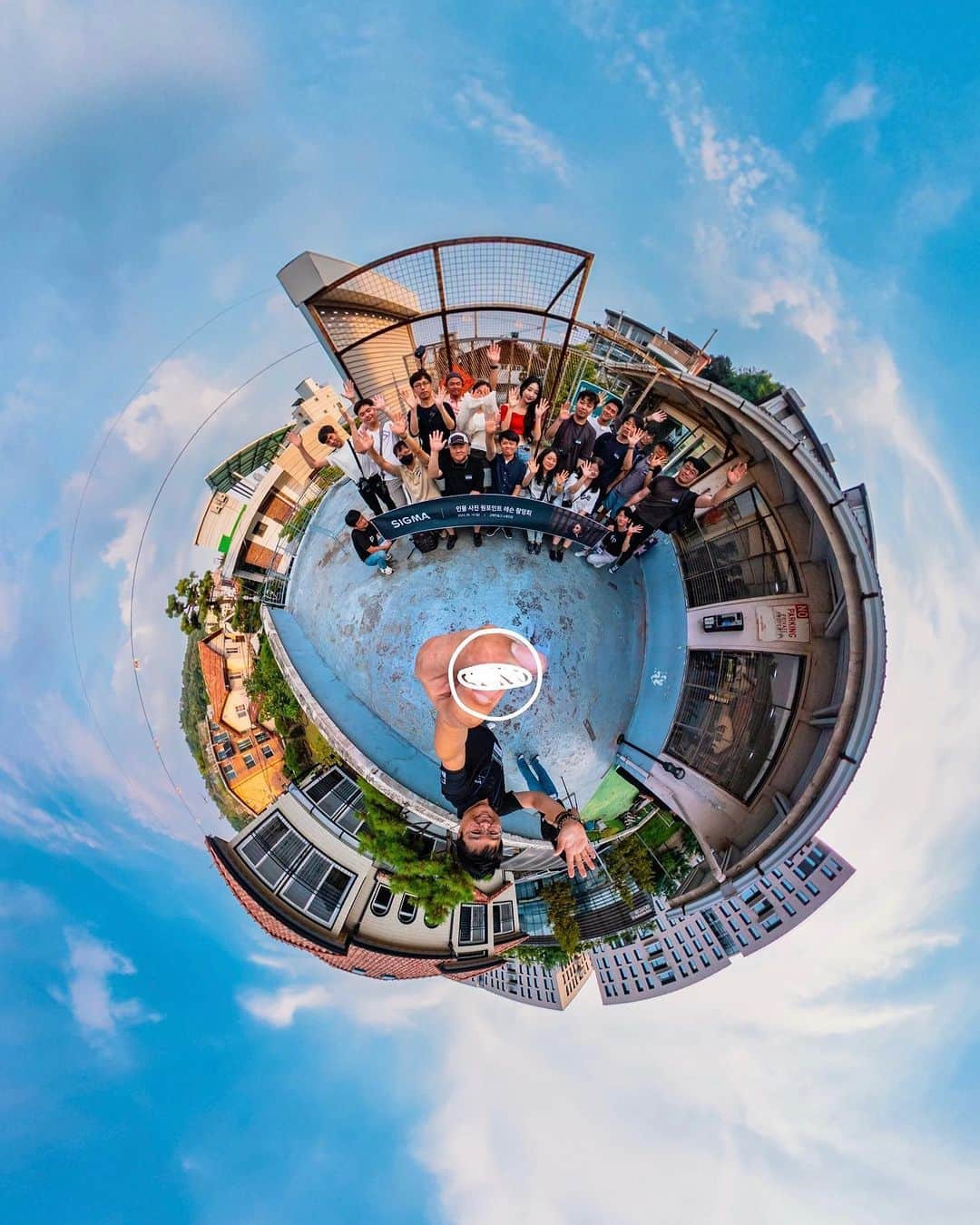 Official RICOH THETAのインスタグラム：「A photo shot with Sigma 📷 Model shooting with users💃🏻 The last proof shot is always in the shape of a🌕 .  🍭RICOH THETA Z1  📸: @pop.c.master  ***************** Please add #theta360 to your photos shot with THETA and post them😊 . . . . . #ricohusa #ricoh #ricohimaging #ricohtheta #lifein360 #360camera #360view #camera #cameratips #cameralover #photographylovers #photographer #photooftheday #photographytips #cameragear #photoediting #editingtips #art #360photography"」
