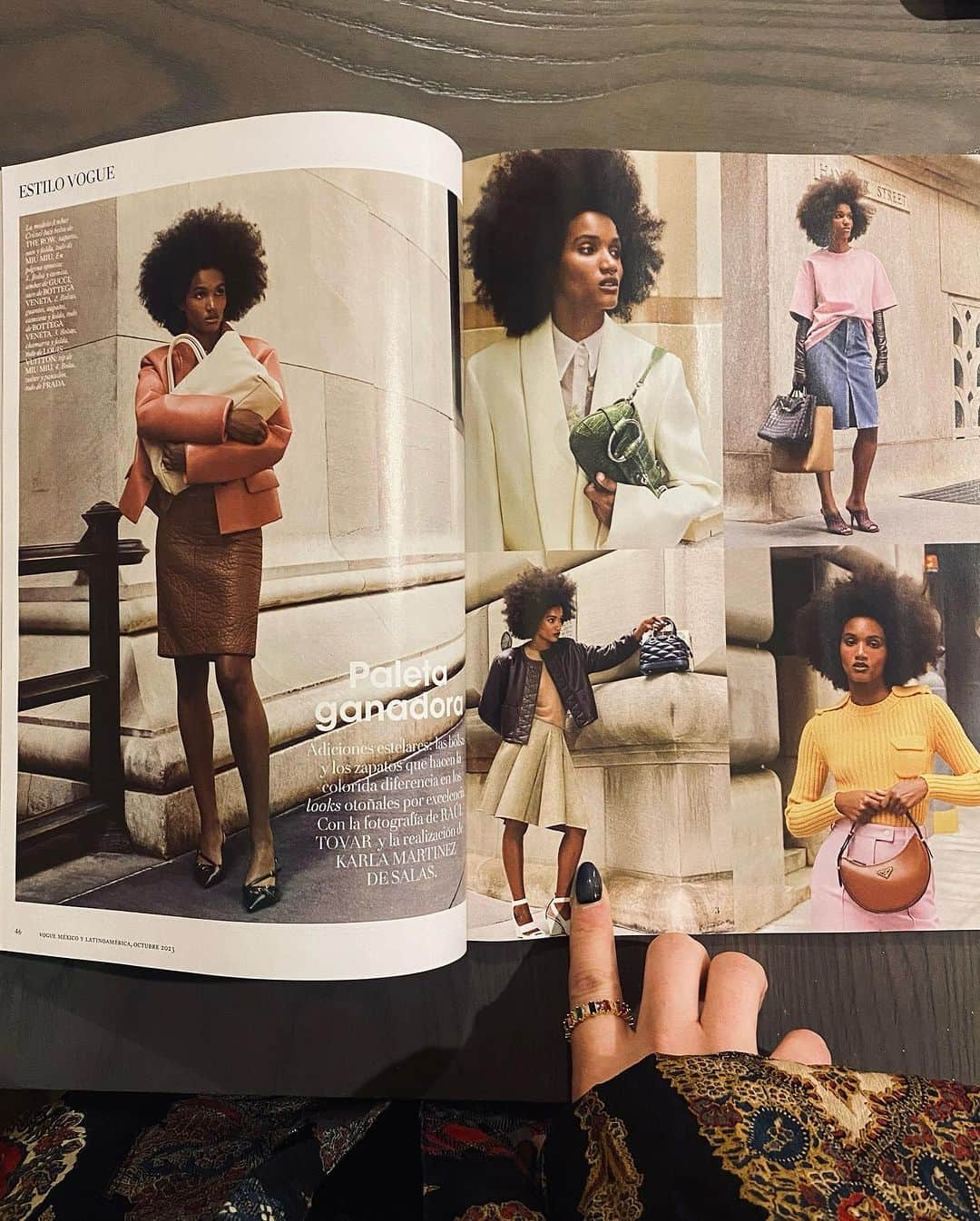 Mayela Vazquezさんのインスタグラム写真 - (Mayela VazquezInstagram)「October Issue is coming with me back to New York 💛✈️Swipe to see @Ambar_CristalZ photographed by @raultovar for @VogueMexico & Latin America styled by @KarlaMartinezDeSalas — Makeup #MayelaVazquezBeauty Hair @MiwakoUrasugi3 Casting @Imurillo Produced by @buhbuhbilly Assistants on set @diegorodriguezzss lipeloza  ✨Big thanks @karlamartinezdesalas」10月25日 5時04分 - mayelavazquezbeauty