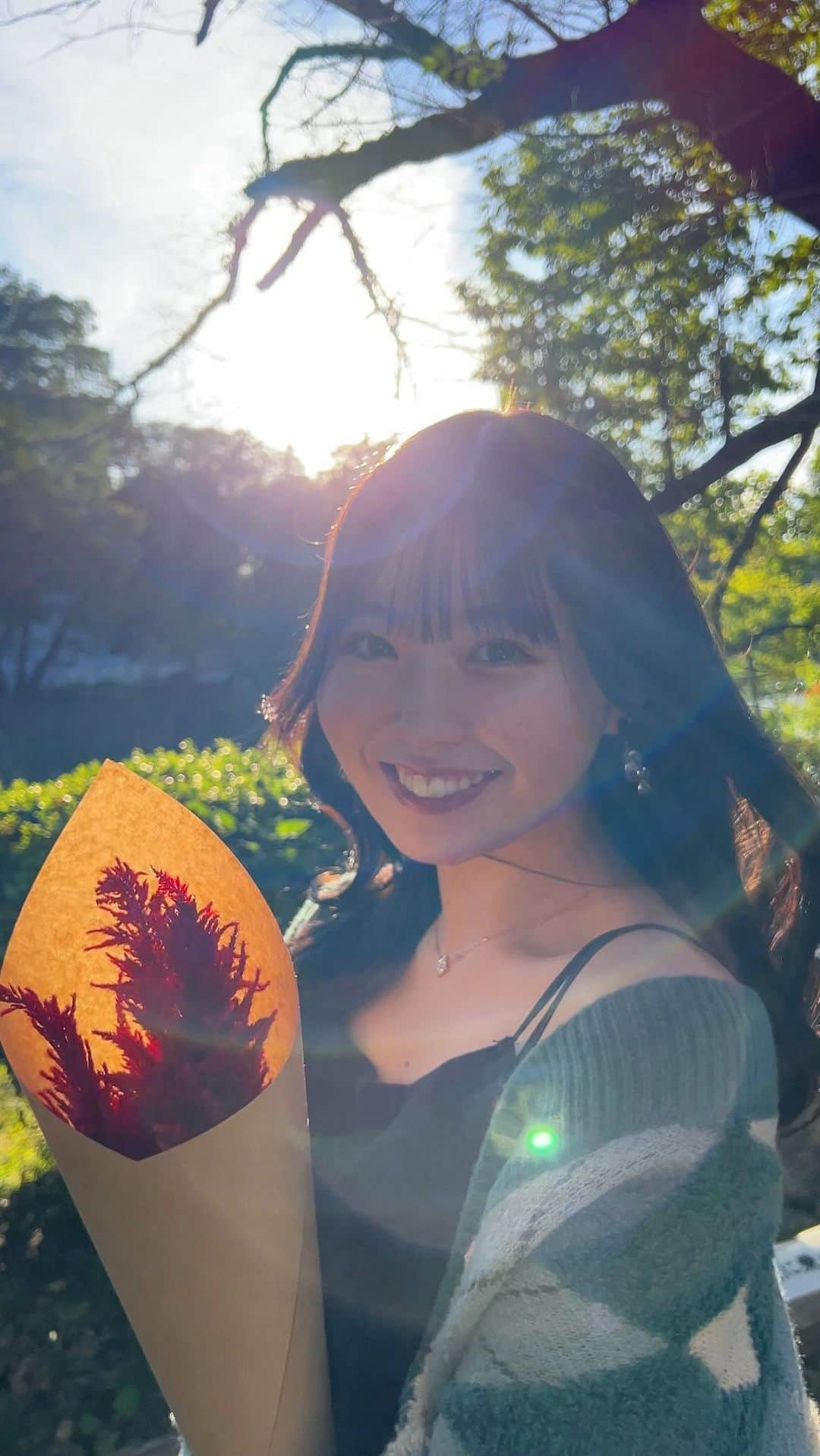 渡邊美華のインスタグラム：「公園でーと💚」