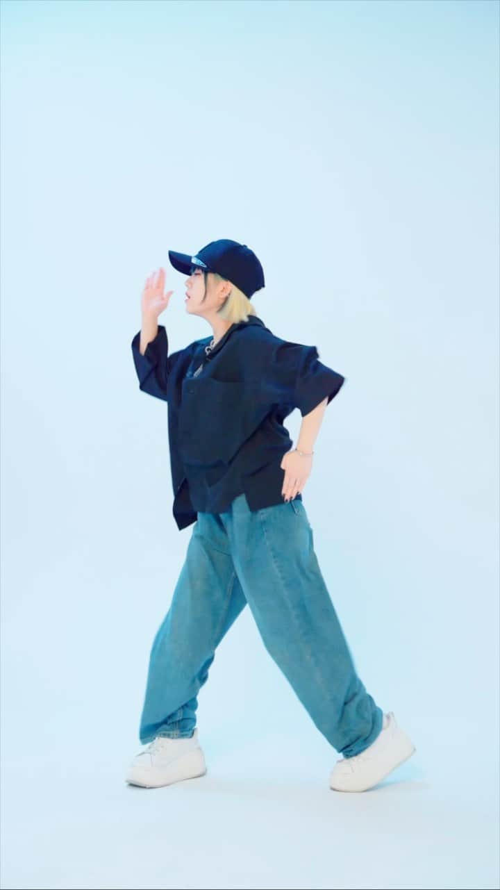 のインスタグラム：「Jung kook - 3D (feat. Jack Harlow) dance cover #shorts   #jungkook #3d #kpop #Dancecover #dance #ダンス #ダンス動画 #kpopdance #dancer #kpopdancecover #dancechallenge #shorts #reels」