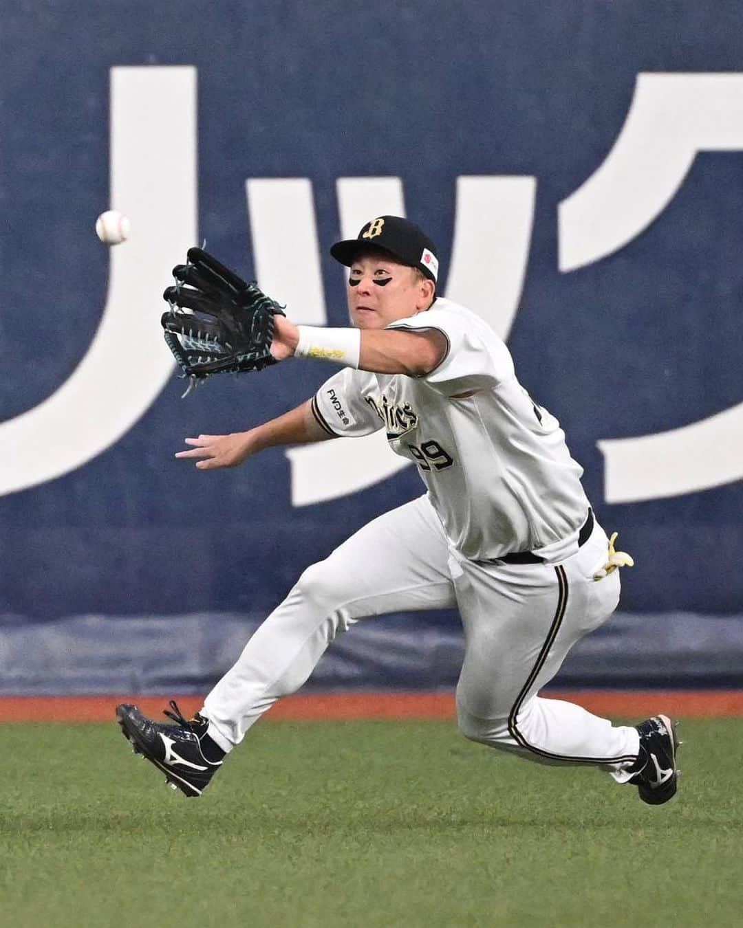 杉本裕太郎さんのインスタグラム写真 - (杉本裕太郎Instagram)「CS優勝🏅 日本シリーズも何卒応援よろしくお願いします！  石川亮へ 裏拳痛かったけど、代わりに表彰式行ってくれてありがとう🤣」10月24日 21時40分 - 99tarosu345