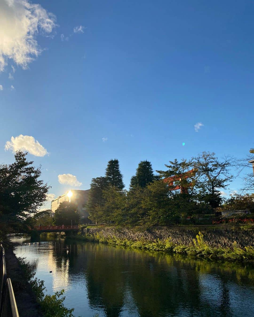 ベイカー恵利沙さんのインスタグラム写真 - (ベイカー恵利沙Instagram)「Our Kyoto trip was so beautiful - part 1 🍁⛩️🏞️🦐  #えりさふく」10月24日 22時05分 - bakerelisa