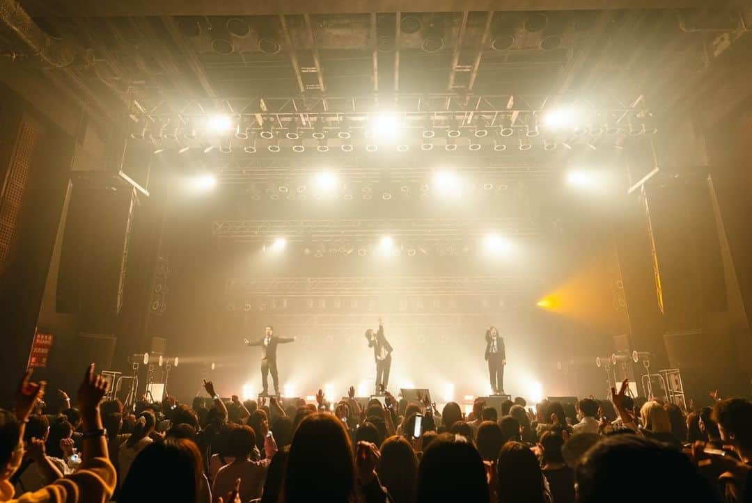 GASHIMA さんのインスタグラム写真 - (GASHIMA Instagram)「J-POP FES IN TOKYO ありがとうございました🙏  It feels so good to be back in Tokyo. Thank Miiakiis, GENIC and  everyone of y'all for this beautiful night🤝」10月24日 22時43分 - gashima