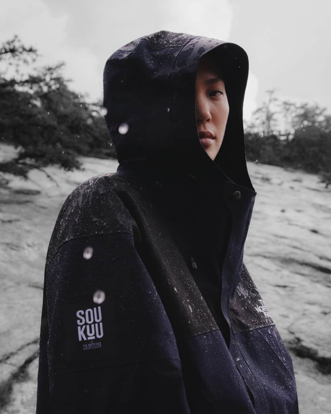 ザ・ノースフェイスさんのインスタグラム写真 - (ザ・ノースフェイスInstagram)「SOUKUU from The North Face X Undercover is now available.  Get in line by joining XPLR Pass or verifying your membership for early access to this exclusive partnership, link in bio.​」10月24日 22時43分 - thenorthface