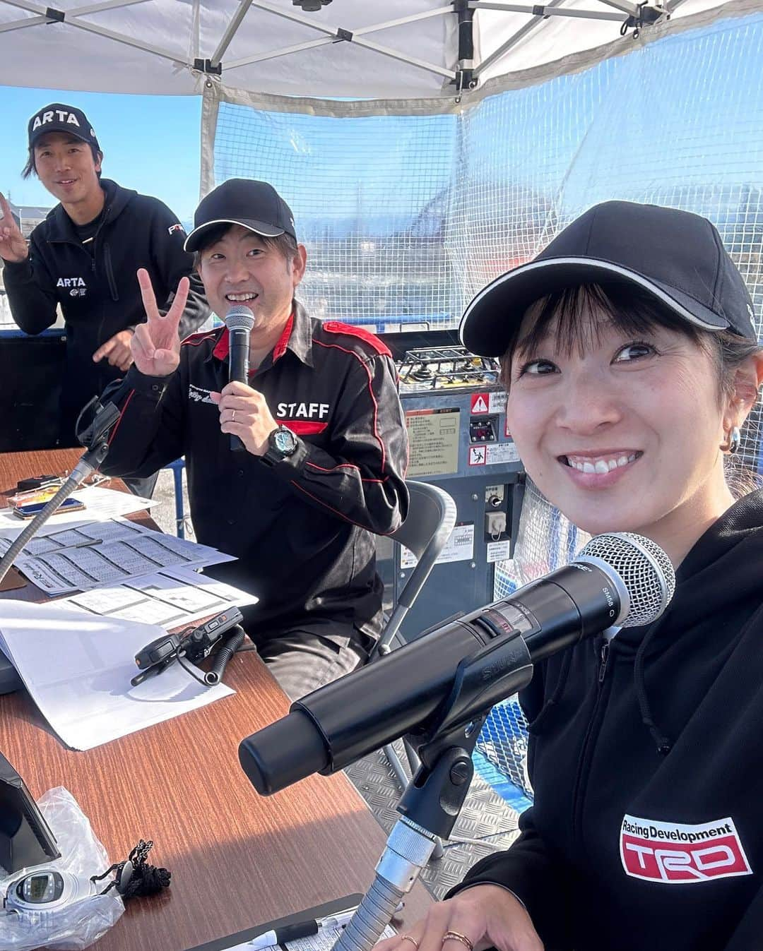 林藍菜さんのインスタグラム写真 - (林藍菜Instagram)「TOYOTA GAZOO Racing Rally Challenge 2023 in 高岡 万葉 「乗って、見て、応援して、たっぷり！遊べましたか？」  高岡でのラリーは今年で10周年。 記念のセレモニアルスタートは、高岡大仏前でした✨  エントラントの皆さんには、富山の良さが浸透してきています🐟 富山に泊まって、食べて、飲んで、走って、ときに観光して。 ラリーツーリズムのもと、人口移動があることで地域の盛り上がりを感じることが出来ます。  モータースポーツに触れて、街の魅力も再発見できたらなおよしですね。  写真は、今年の思い出！ また来年も♡  #toyota #ガズーレーシング #ラリーチャレンジ #高岡  #TGR #TGRP#モータースポーツ好きな人と繋がりたい  #モータースポーツ女子 #ラリードライバー #オシゴトアイナ」10月24日 22時36分 - hayashi_aina