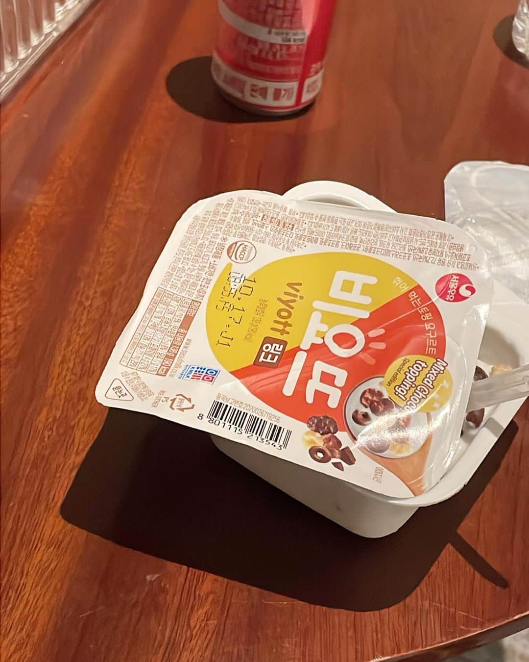 のインスタグラム：「最近のあれこれ🍙  ほぼ食べ物だけど、、 思い出投稿♡  どハマりしたヨーグルトやら 旅行やらの写真たち✈️  #韓国 #沖縄 #女子旅 #女子旅行 #旅行 #韓国旅行  #ディズニー #松茸 #秋コーデ #沖縄旅行 #ご飯記録」