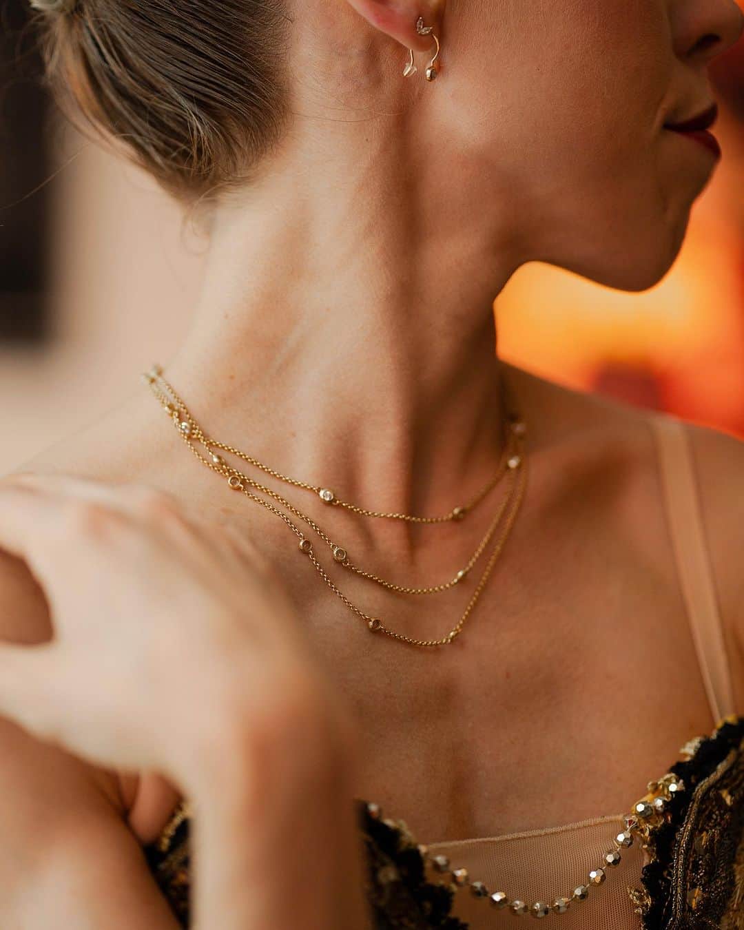 ダウアー&ホールのインスタグラム：「The beautiful Constance wearing some timeless D&H pieces, ready to shine bright at @balletnights @instacoco16 🩰  Get your tickets to see her perform live on the 27th & 28th October at www.balletnights.com」