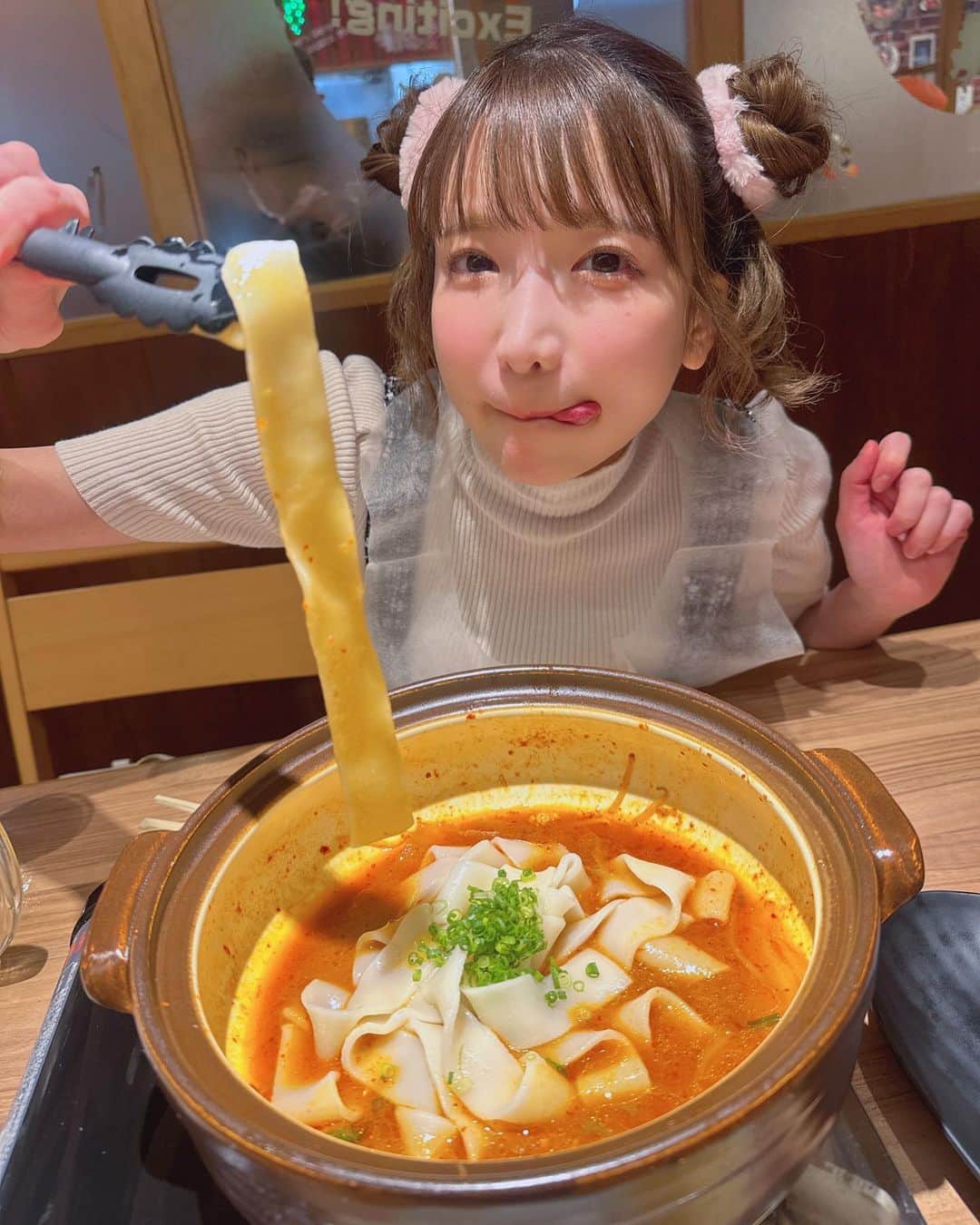 もえのあずきのインスタグラム：「🫶🏻 #鍋パ #もえあず」
