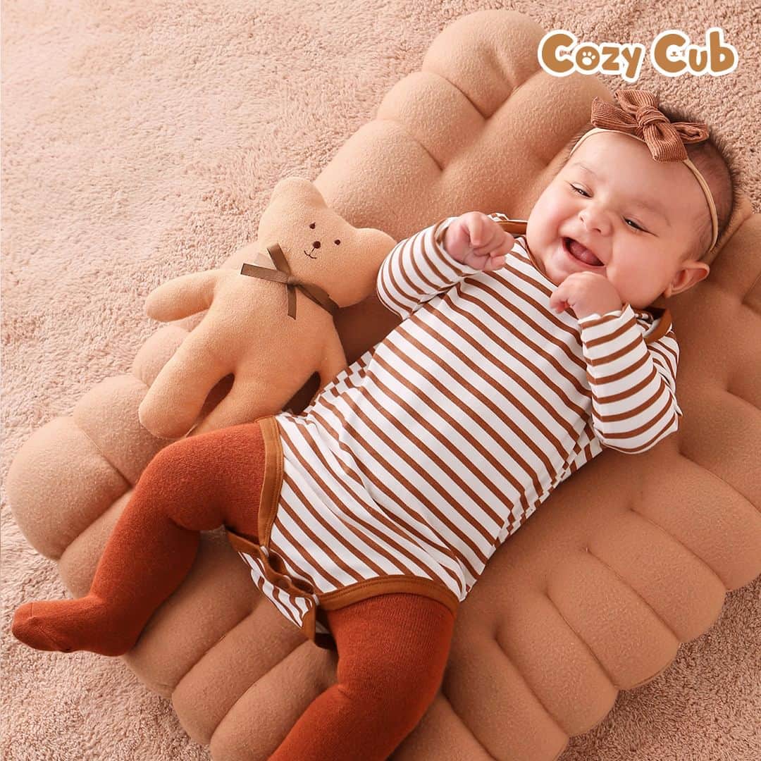 SHEINのインスタグラム：「Sweet dreams just got even sweeter with our cozy-cute baby sleepwear sets! 🌙💤 @cozycub_official  🔎21645910 21633580 22023195 21645965 21819280 21633590  #SHEIN #SHEINKIDS #SHEINCozyCub」