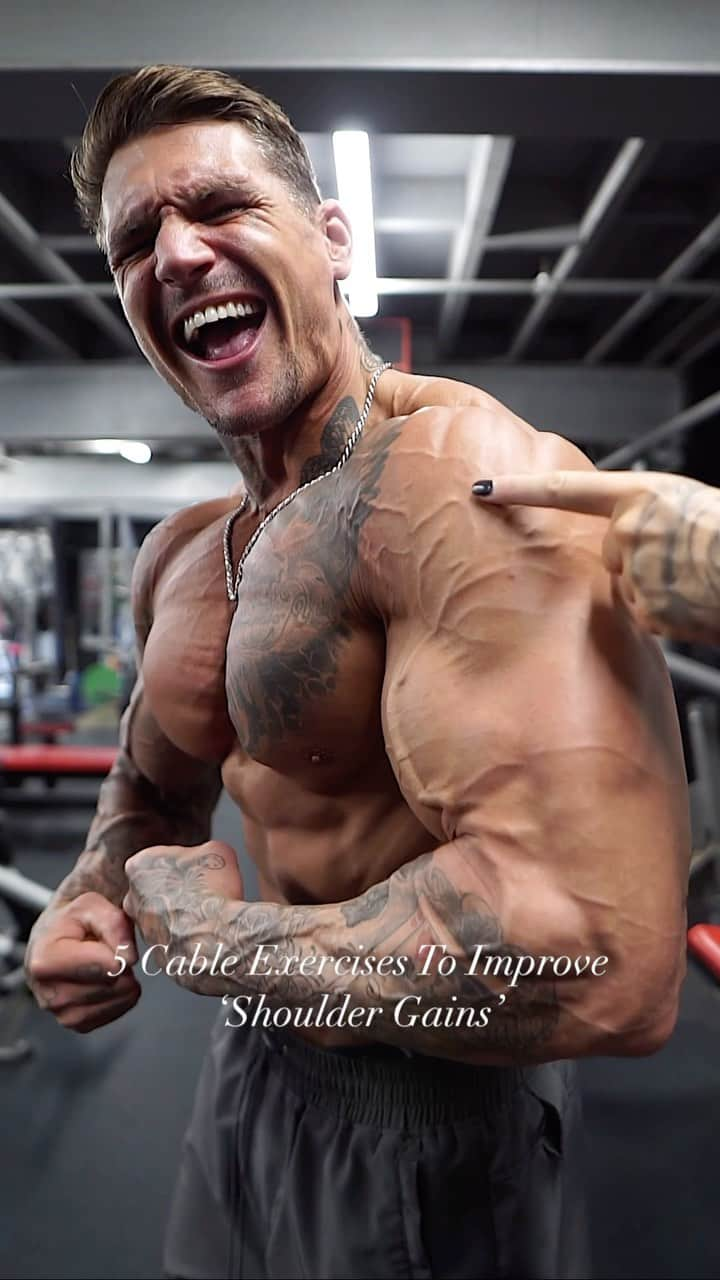 ロス・ディッカーソンのインスタグラム：「Improve your ‘Shoulder Gains’ with these 5 cable exercises💪 #shoulders」