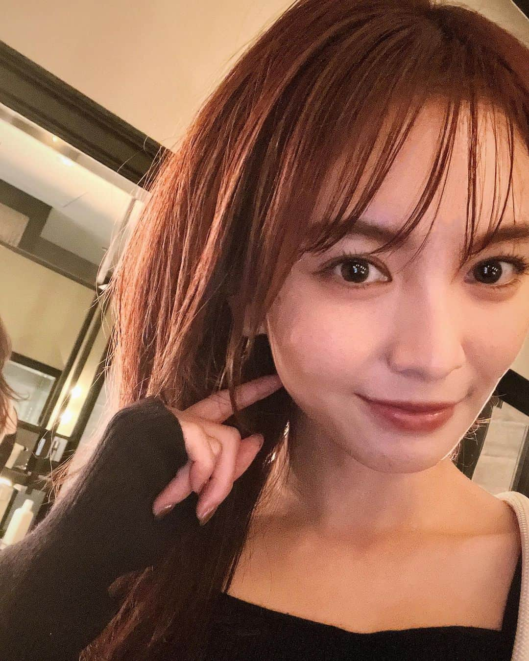 ほのかさんのインスタグラム写真 ほのかinstagram「💇🏻‍♀️🍁 ロングヘア楽しもう~」10月24日 23時32分 Nononon159 3386