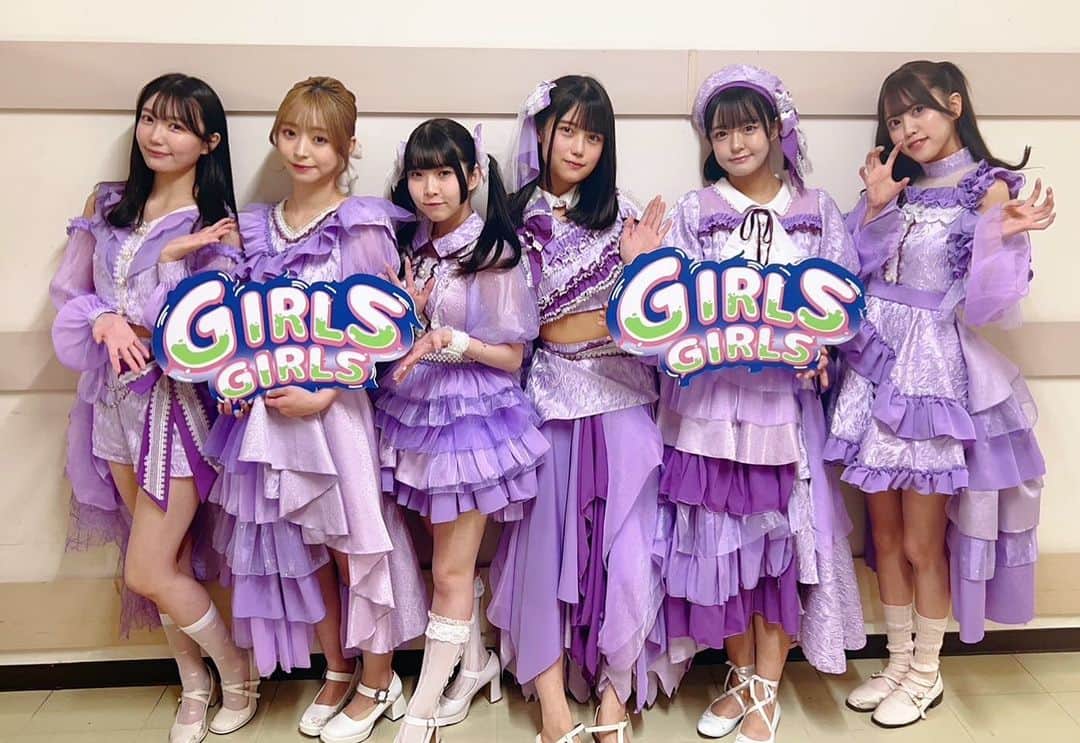 のインスタグラム：「GIRLS GIRLS ありがとうございました！🌙」