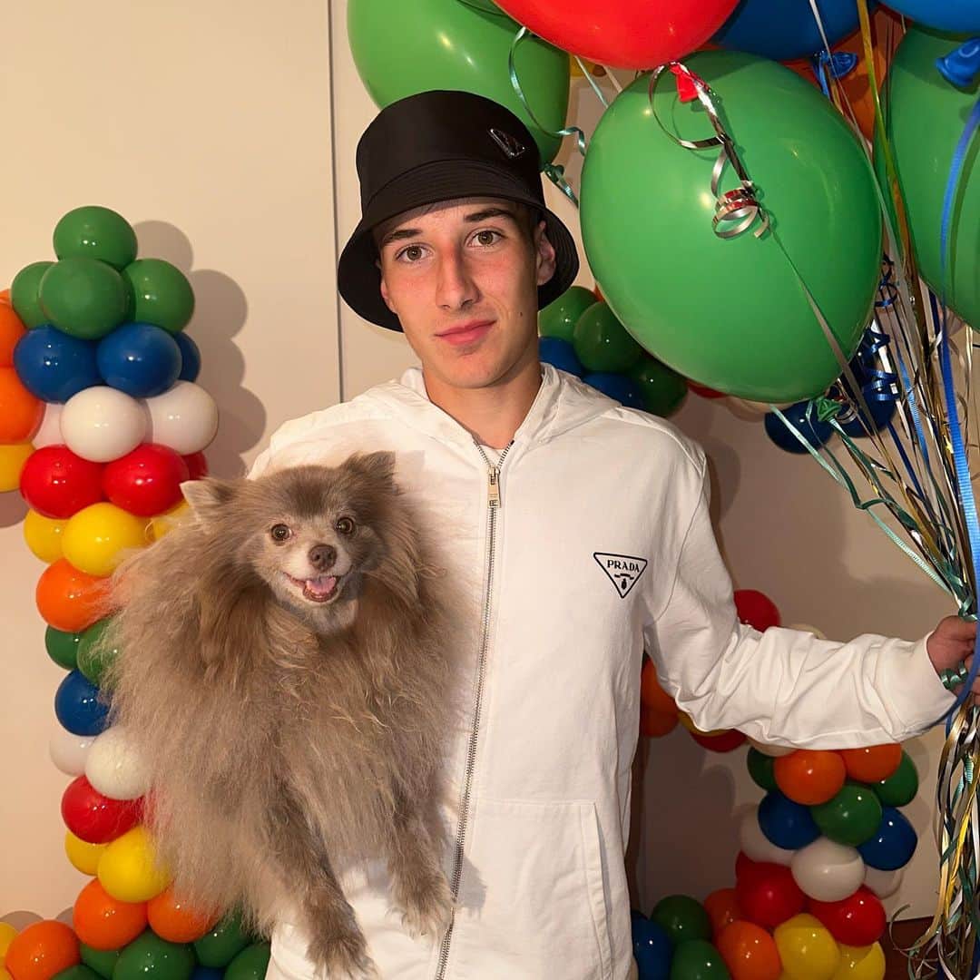 アレッサンドロ・デル・ピエロさんのインスタグラム写真 - (アレッサンドロ・デル・ピエロInstagram)「Sweet 16!! Happy Birthday 🎂 @tobias.delpiero  . . . October 22 - 2023」10月25日 0時39分 - alessandrodelpiero