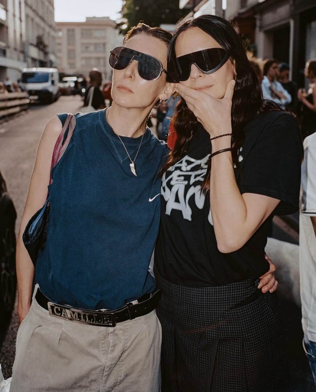 MYKITAのインスタグラム：「Best of Parisian swag – @camillebwaddington wears STUDIO 12.1 in a pic by @ubdervoodoo」