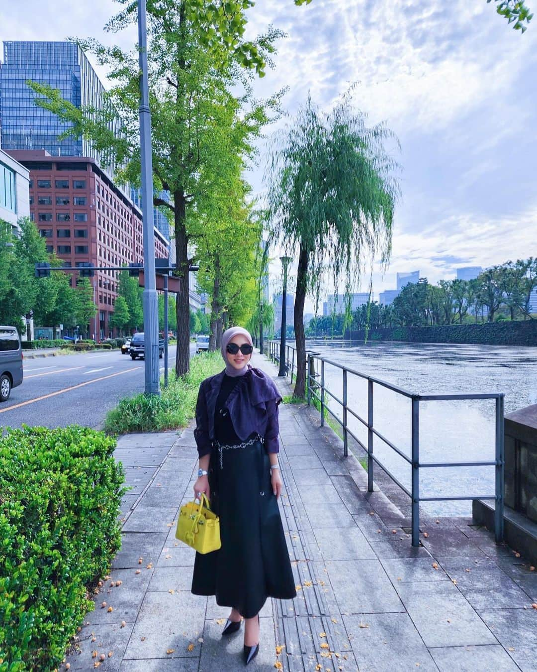 Syahriniさんのインスタグラム写真 - (SyahriniInstagram)「•  ~ So Be Patient With Gracious Patience ~  _________________________ ~𝓢𝓨𝓡~ _______________________  #PrincesSyahrini #Tokyo_October2023」10月25日 0時57分 - princessyahrini