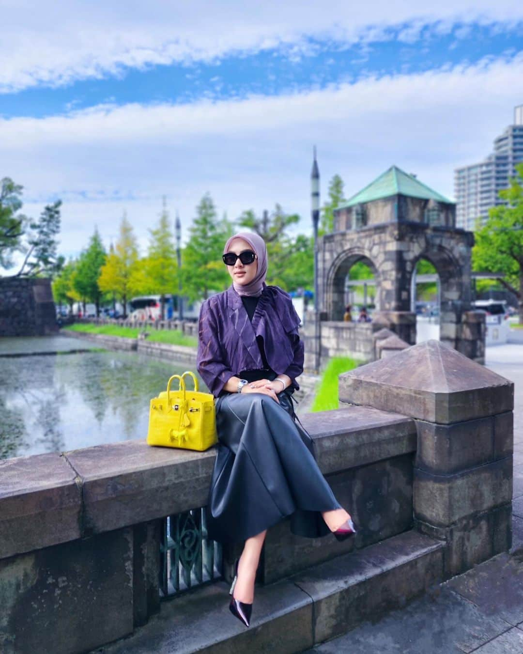 Syahriniさんのインスタグラム写真 - (SyahriniInstagram)「•  ~ So Be Patient With Gracious Patience ~  _________________________ ~𝓢𝓨𝓡~ _______________________  #PrincesSyahrini #Tokyo_October2023」10月25日 0時57分 - princessyahrini