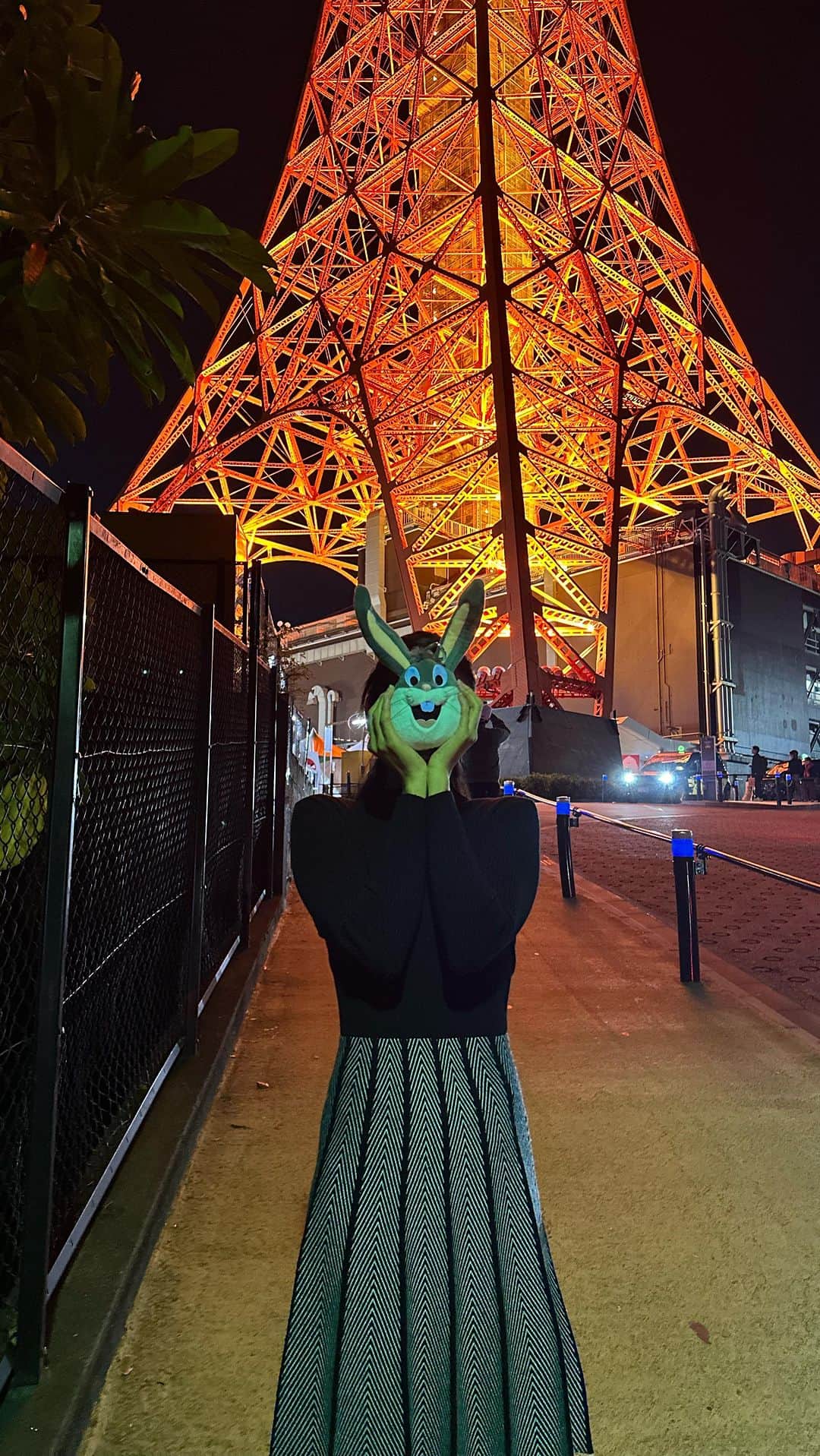 内田ゆめのインスタグラム：「「あっと･フライデー！」 毎週金曜日14-16:55まで生放送(*^^*) 詳細はURLから🌼*･  そして、10月28日ハロウィンイベント！！！！ 残りわずーーーーかチケットあります！！ 1.2部とも違う仮装するよん！！！ ぜひ会いに来てください✨  #東京ドーム #都市対抗  #都市対抗野球  #売り子  #ビール売り子 #野球女子  #プロ野球 #高校野球   #野球好きな人と繋がりたい  #野球女子」