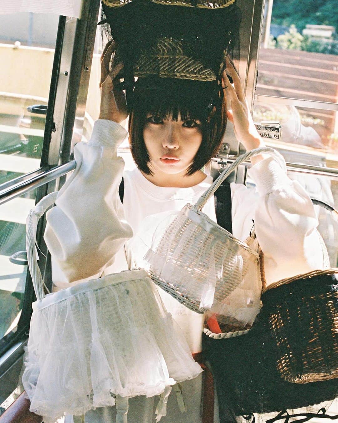 のインスタグラム：「keisuke kandaㅤㅤㅤㅤㅤㅤㅤㅤㅤㅤㅤㅤㅤ <<New Collection>> 写真:川島小鳥  順次公開されます。」