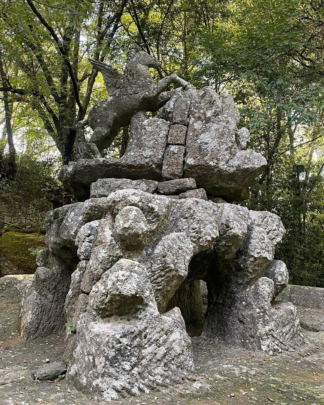 水原佑果さんのインスタグラム写真 - (水原佑果Instagram)「⚫︎✴︎🪨Magical sculpture 🪨✴︎⚪︎」10月25日 1時55分 - ashley_yuka