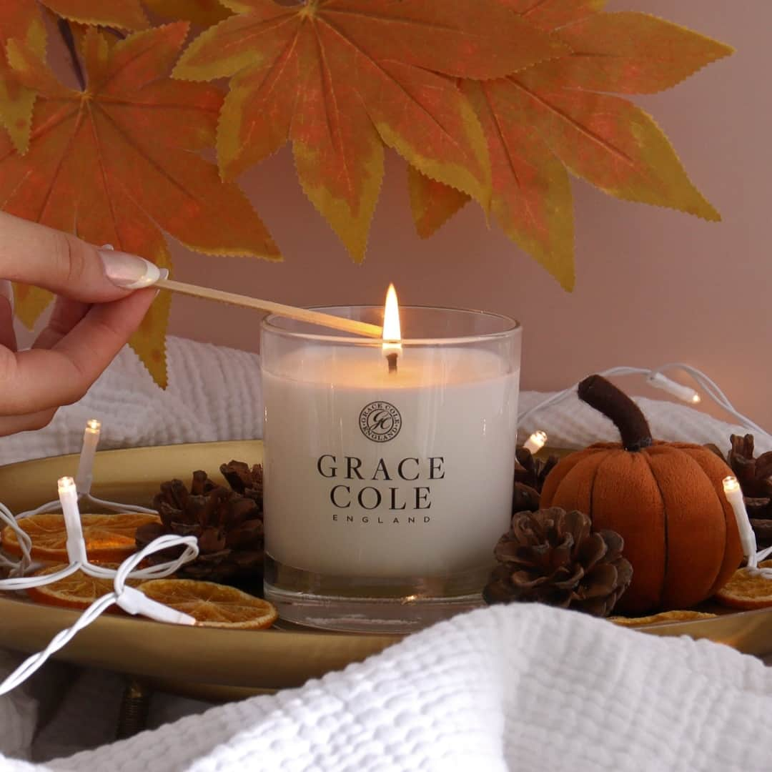 Grace Coleのインスタグラム：「Ignite your senses with our unique wax blend candles 🕯️⁠ ⁠ Fall in love with the mesmerizing flicker and enchanting fragrance that will transform any space into a cosy oasis...⁠ ⁠ Burning for up to 40 hours, these stunning additions to your home will diffuse a rich, continuous scent throughout!⁠ ⁠ Click the link in bio to shop candles 🛒」