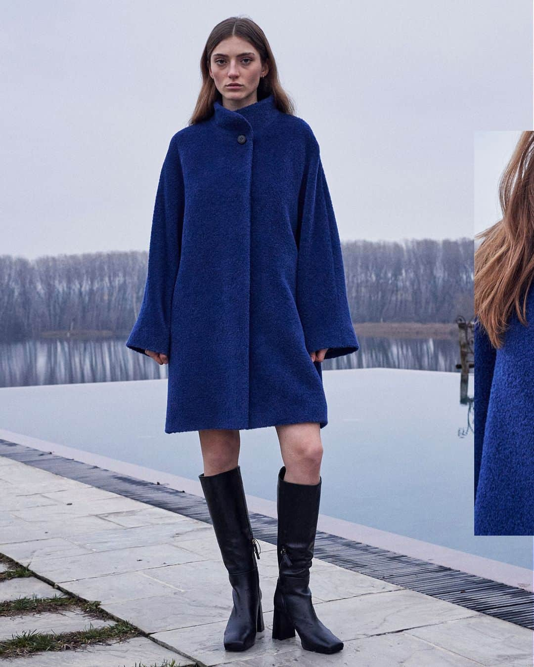 シンツィアロッカさんのインスタグラム写真 - (シンツィアロッカInstagram)「This oversized cornflower blue coat wraps in warmth and texture - a well deserved, refined cuddle for the upcoming coldest days.�  �#CinziaRocca #coats」10月25日 2時01分 - cinziarocca