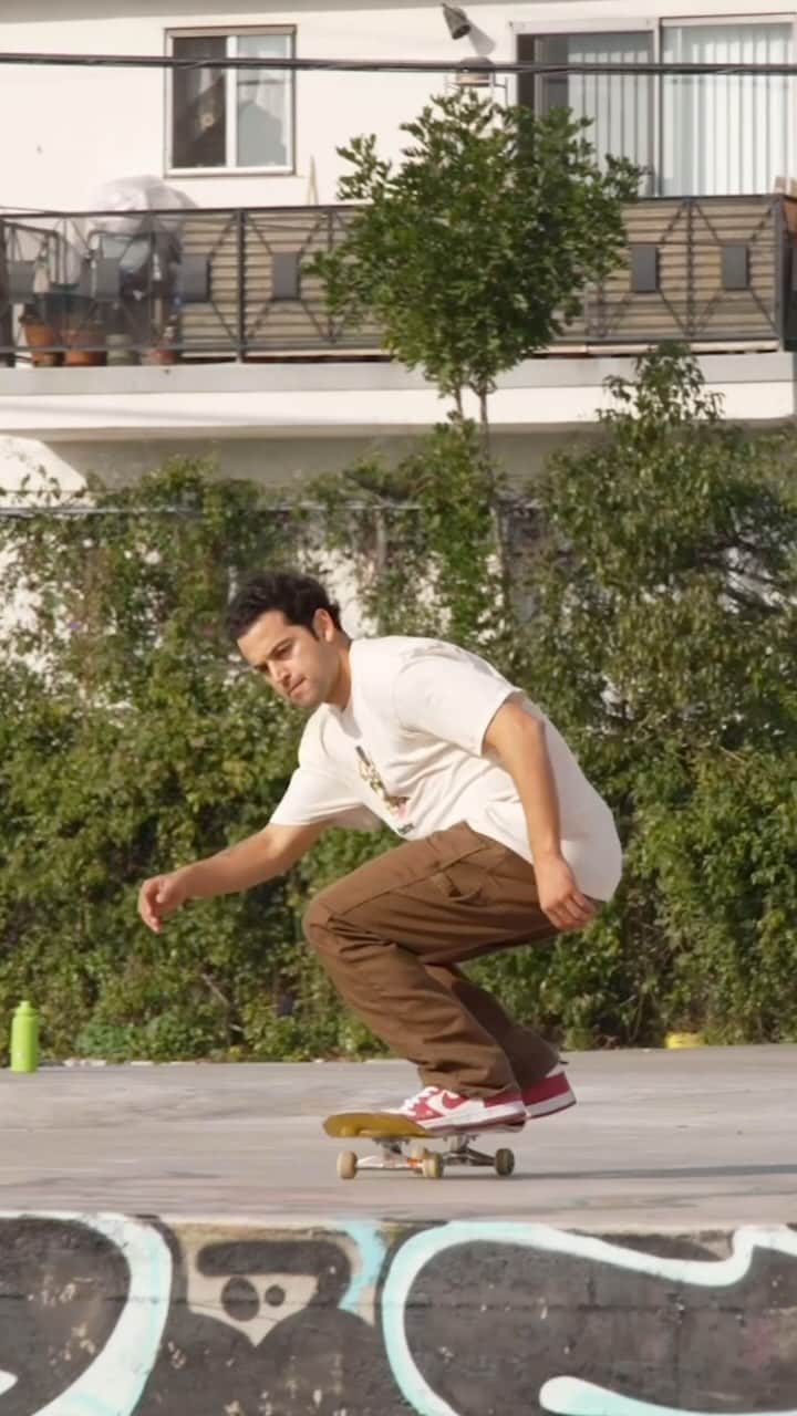 ポール・ロドリゲスのインスタグラム：「Behind the clip - switch big flip now live on my YouTube channel.   Link in bio」