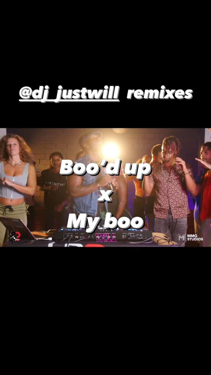 WilldaBeastのインスタグラム：「Full video Sunday  #IstEver   @dj_justwill x @go2djs Live sesh!  X  @mmgstudiostpa   ——  —- Thank you to all who came and vibe’d.  More Will mashups and remixes on the way ✈️⛽️ what an incredible night.   —- #houseparty #djJustWill #mashups #fingerdrumming #90sn2000svseverybody  Shout to @aptlife @boilerroomtv  —」