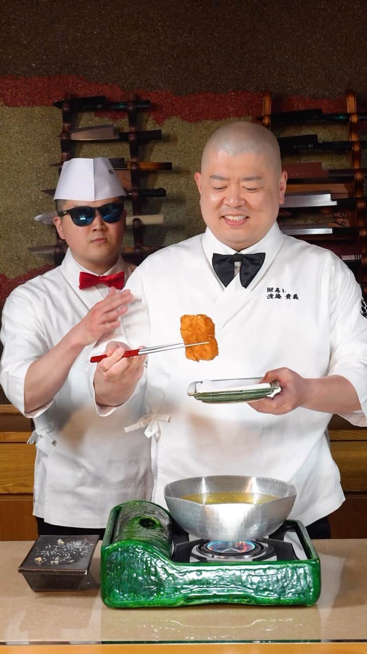  WATANABETAKAYOSHIのインスタグラム：「QUE KATU SANDO  DOZO  #tasty#dozo#sushibae#teruzushi#chef」
