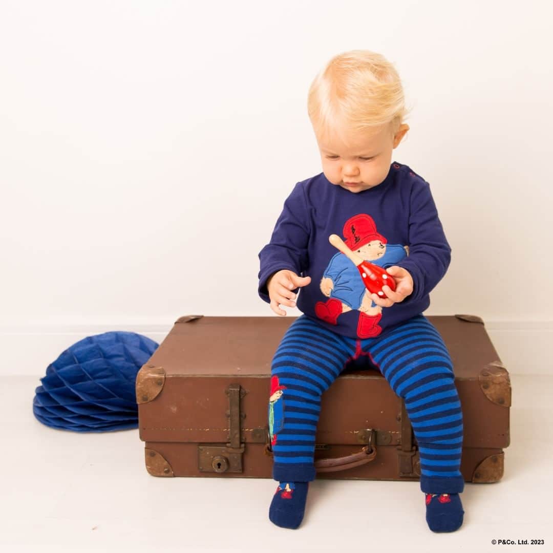 Paddington Bearのインスタグラム：「With colder nights on the way, @bladeandrose are ready to keep those little paws warm ❄️   🛍️ Paddington Collection - https://bladeandrose.co.uk/collections/paddington」