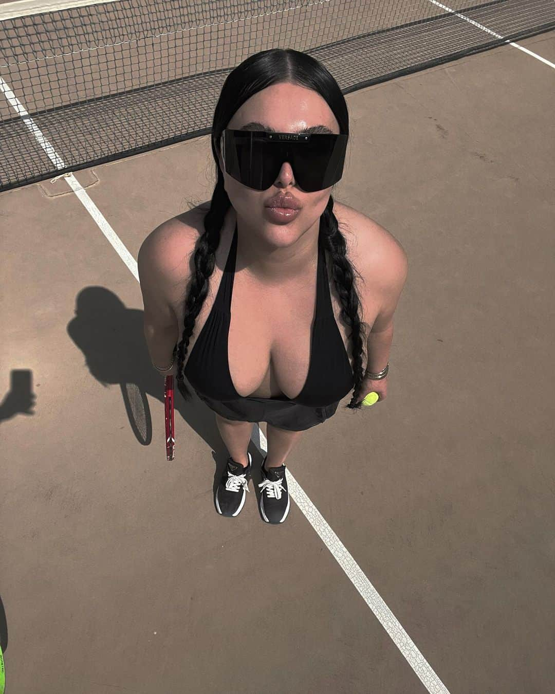 Hrush Achemyanさんのインスタグラム写真 - (Hrush AchemyanInstagram)「Winning on & off the court 🎾」10月25日 3時05分 - styledbyhrush