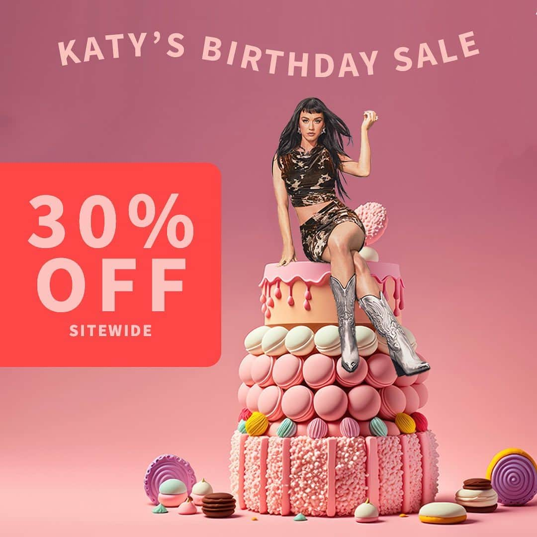 ケイティ・ペリーさんのインスタグラム写真 - (ケイティ・ペリーInstagram)「Tomorrow is our CEO @katyperry’s birthday so we’re giving you something good to celebrate! 🎉🎂👠 Get 30% off the entire store until 10/31 😘」10月25日 4時09分 - katyperry