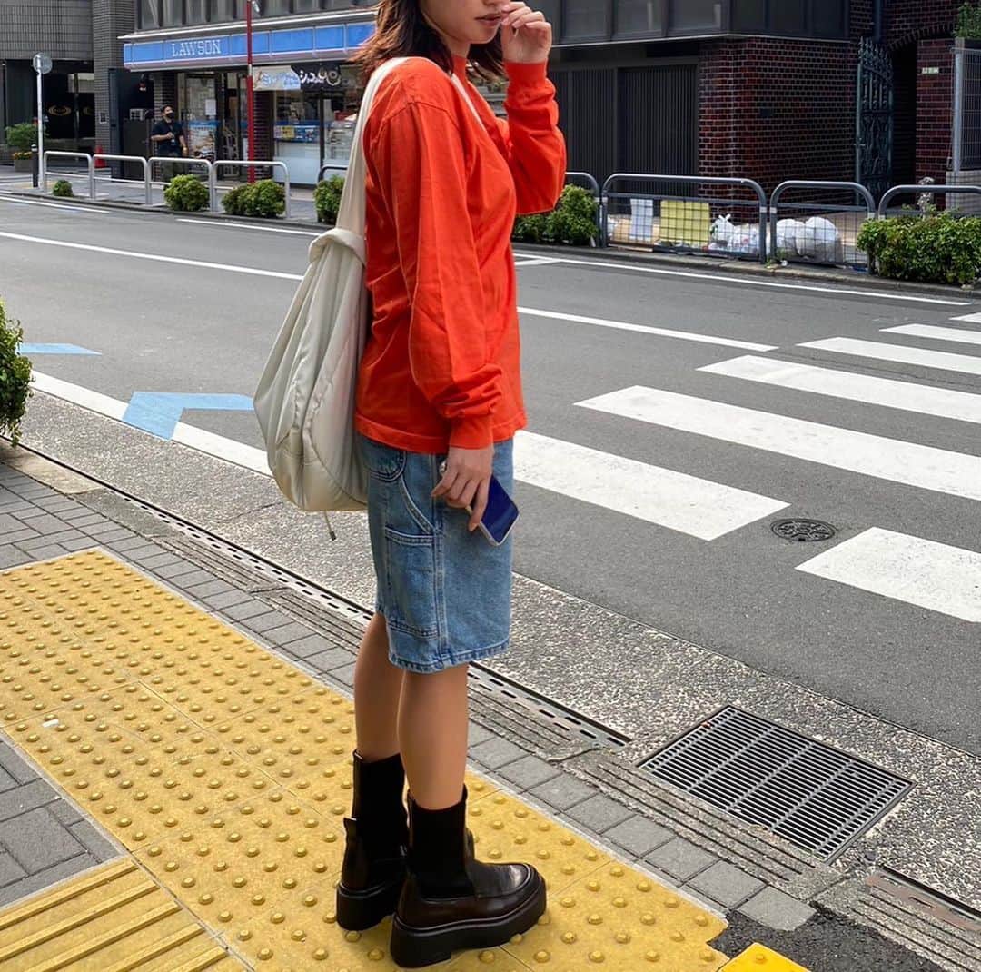 松本優のインスタグラム：「この秋冬ヘビロテブーツ♡ @alm._official   10/25-31まで名古屋高島屋ゲートモールタワーにてpopupしてるって🌟  この機会にサイズ感試してみるのおすすめ〜👏  #ootd#outfit#fashion#autumnoutfit#boots#秋コーデ#ブーツ#pr」