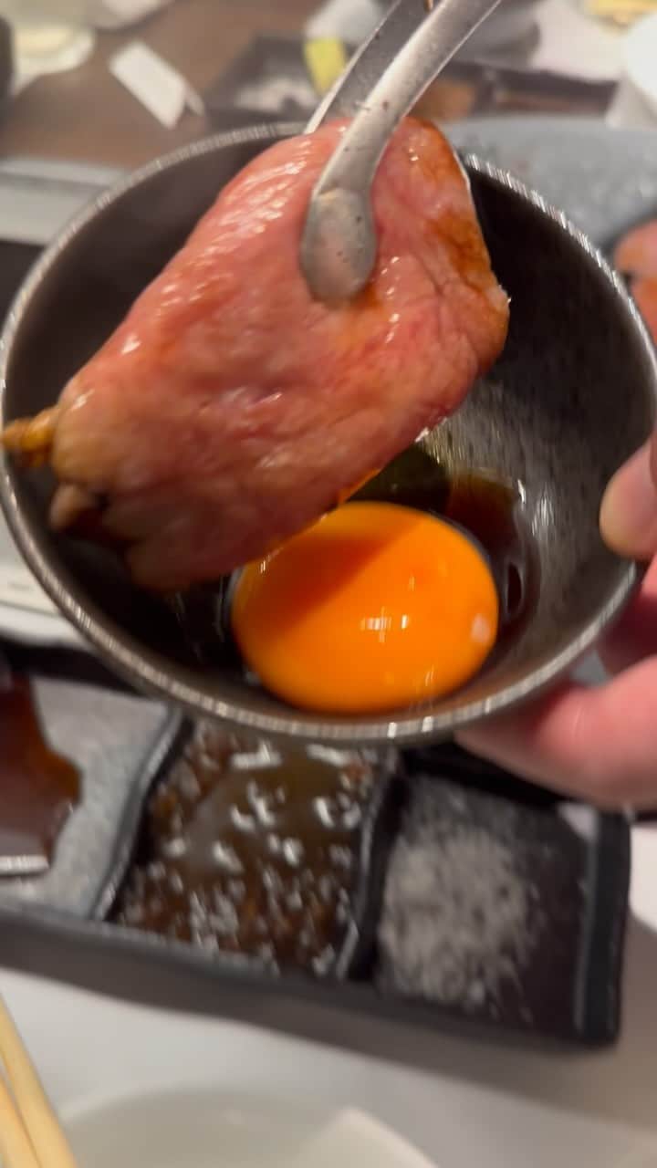 高木三四郎のインスタグラム：「これ絶対美味いやつ！ #東京食肉市場直送肉焼屋D29 #広尾グルメ #焼肉」