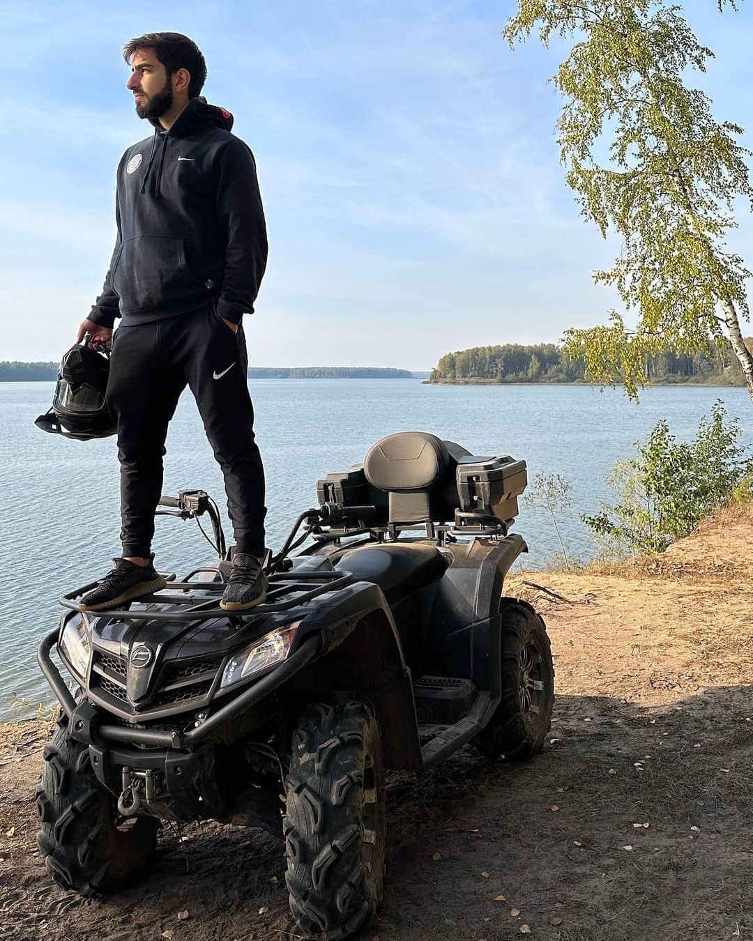 Slava Hayrapetyanのインスタグラム：「💨」