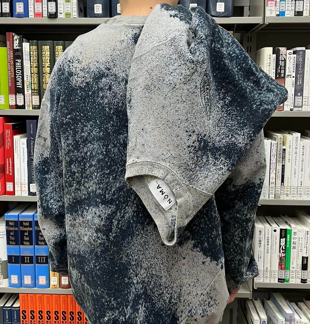 DOVER STREET MARKET GINZAさんのインスタグラム写真 - (DOVER STREET MARKET GINZAInstagram)「HAND DYED TWIST SWEAT  Available on Saturday October 28th exclusively at 3F Dover Street Market Ginza Open House @doverstreetmarketginza @noma_textiledesign」10月25日 15時25分 - doverstreetmarketginza