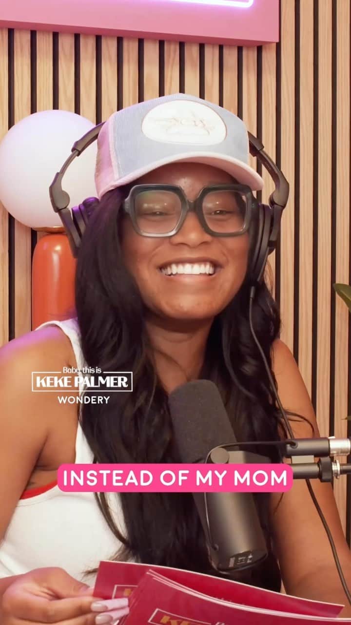 キキ・パーマーのインスタグラム：「Baby, I got the one and only @karamo on my podcast this week! And, the topic is a big one: Cancel Culture. We’re spilling about our mistakes, Karamo’s time on Real World, we’re giving advice on your sticky situations. Listen now to #BabyThisisKekePalmer wherever you get your podcasts and watch the full episode now on @wonderymedia’s YouTube channel.」